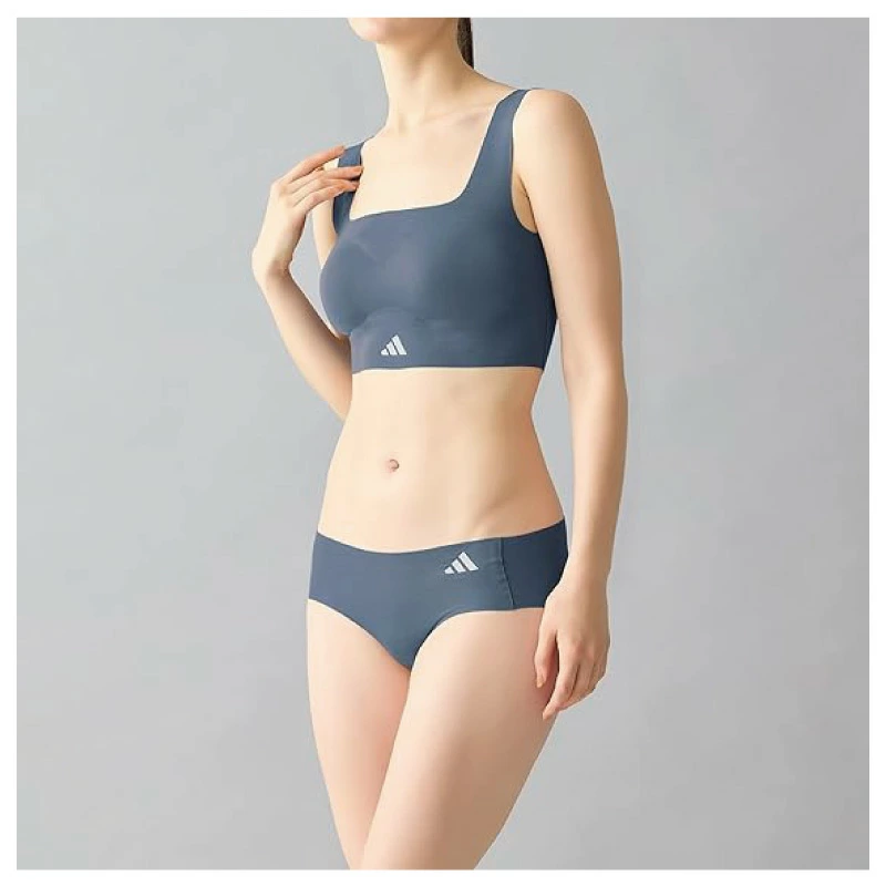 日本製 Adidas 速乾吸汗無縫上衣 & 短褲