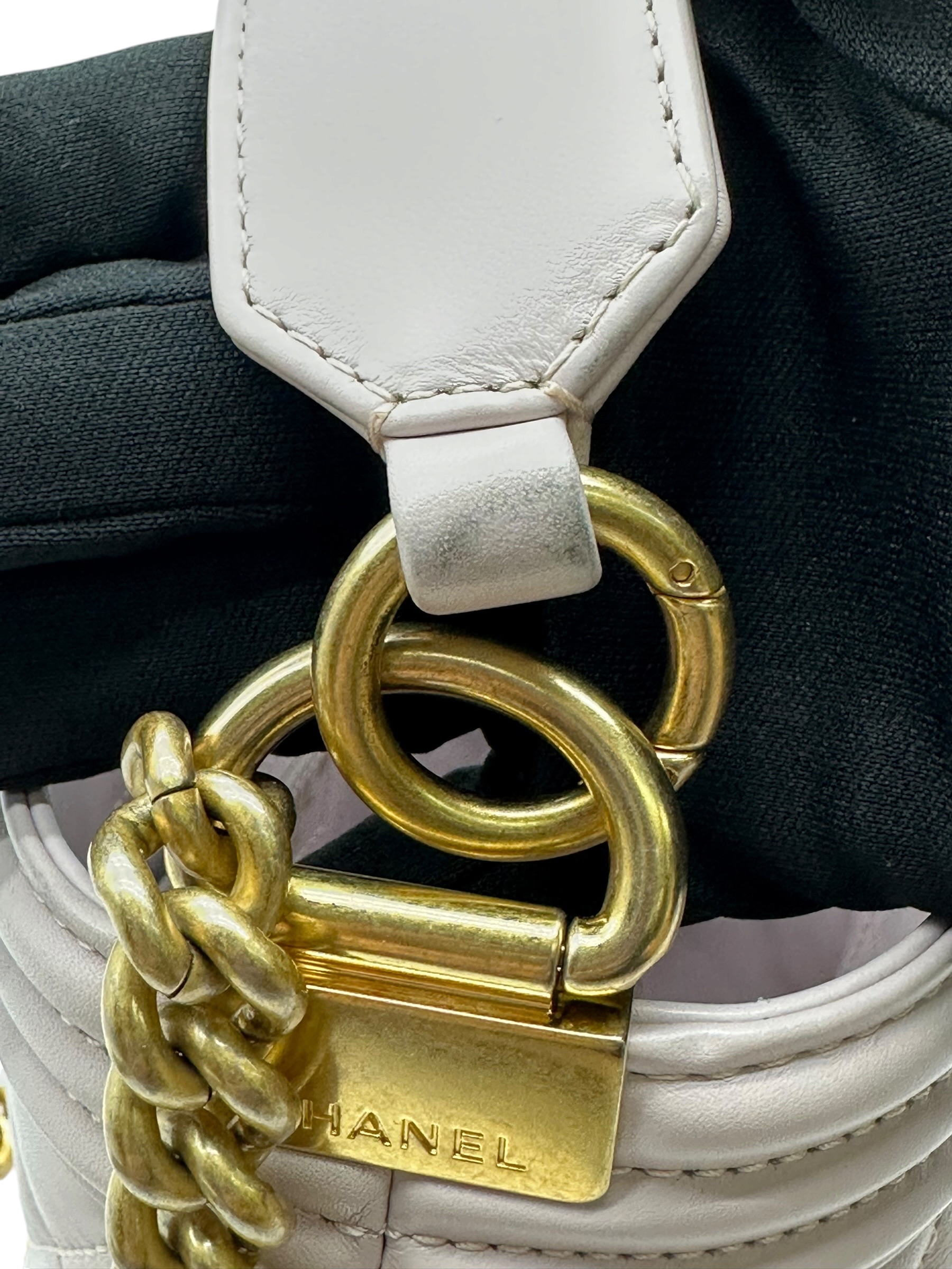 Pre-owned CHANEL Bucket Bag / Product Code: 070612