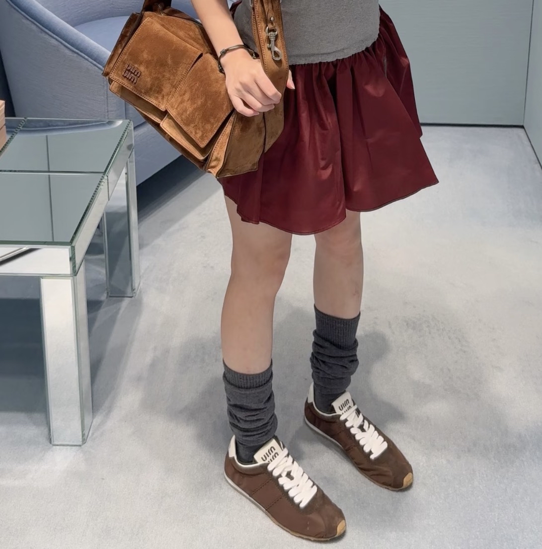 限時優惠✨訂貨📮MIUMIU PLUME sneaker    Size 36.5/37/37.5/39/40