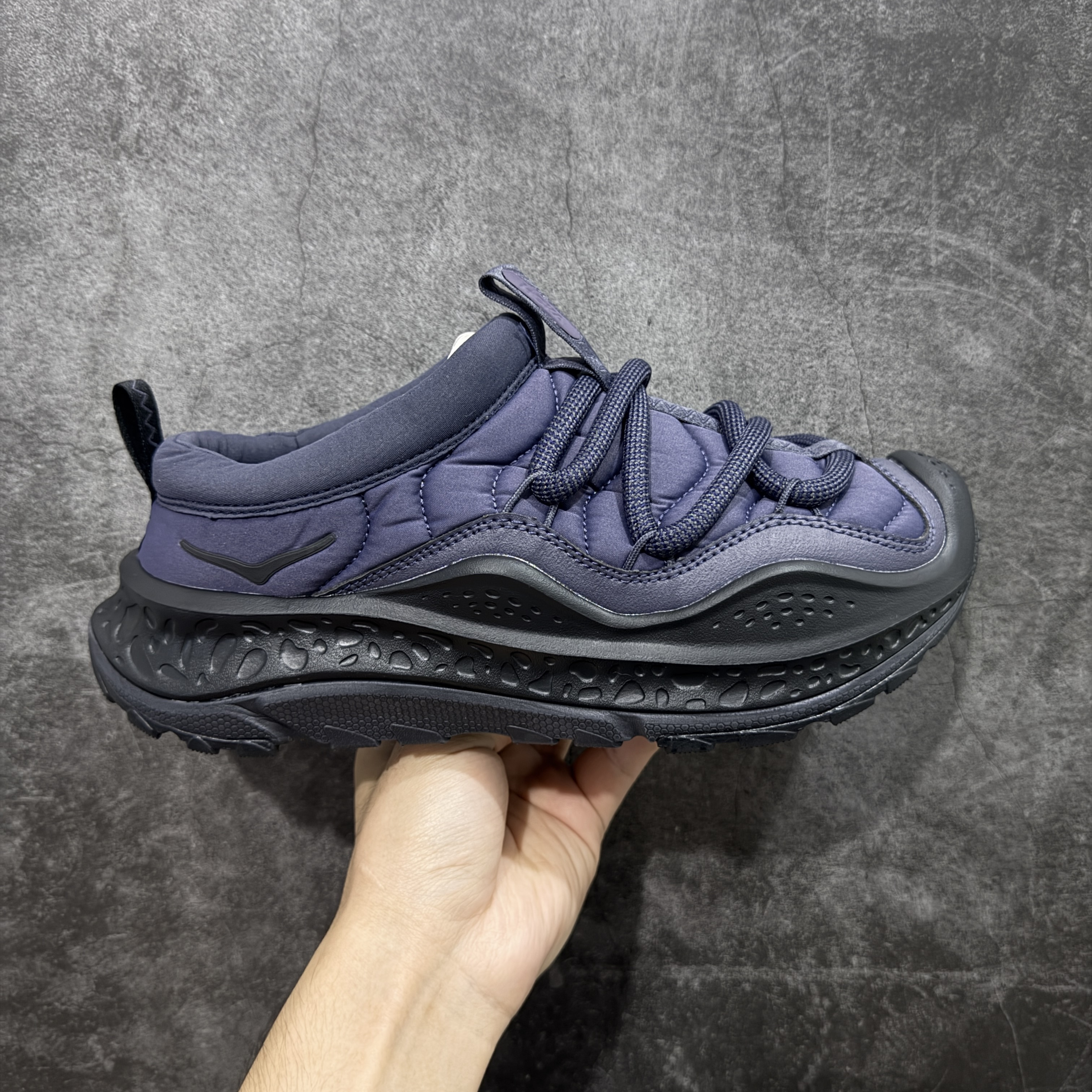 Hoka One One Ora Primo 