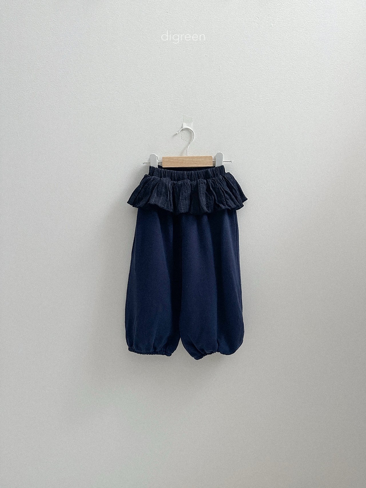Digreen | riel pants 