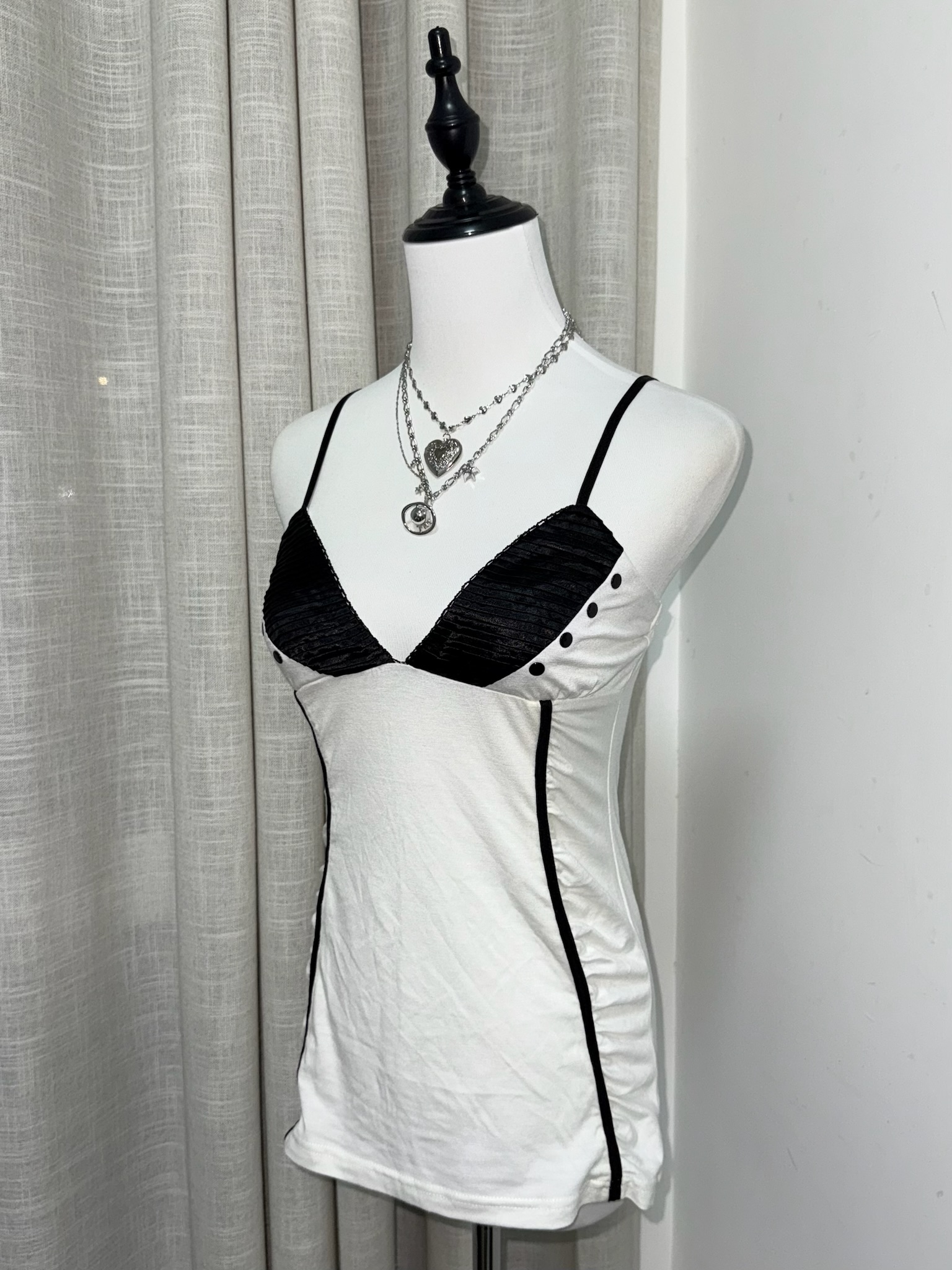 Vintage-Inspired Contrast Piping Mini Bodycon Dress 