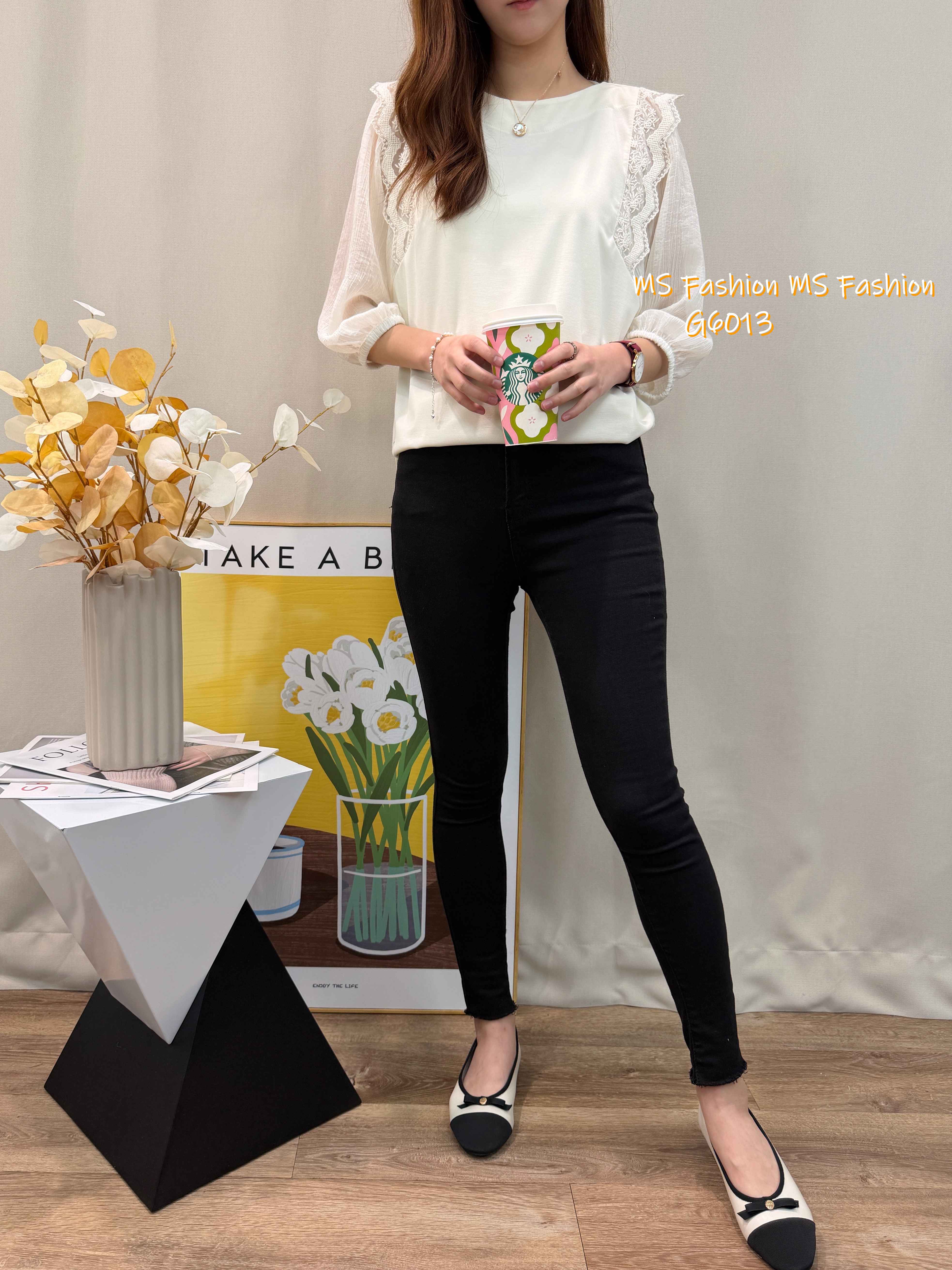 G6031 韓國🇰🇷肩lace拼布top