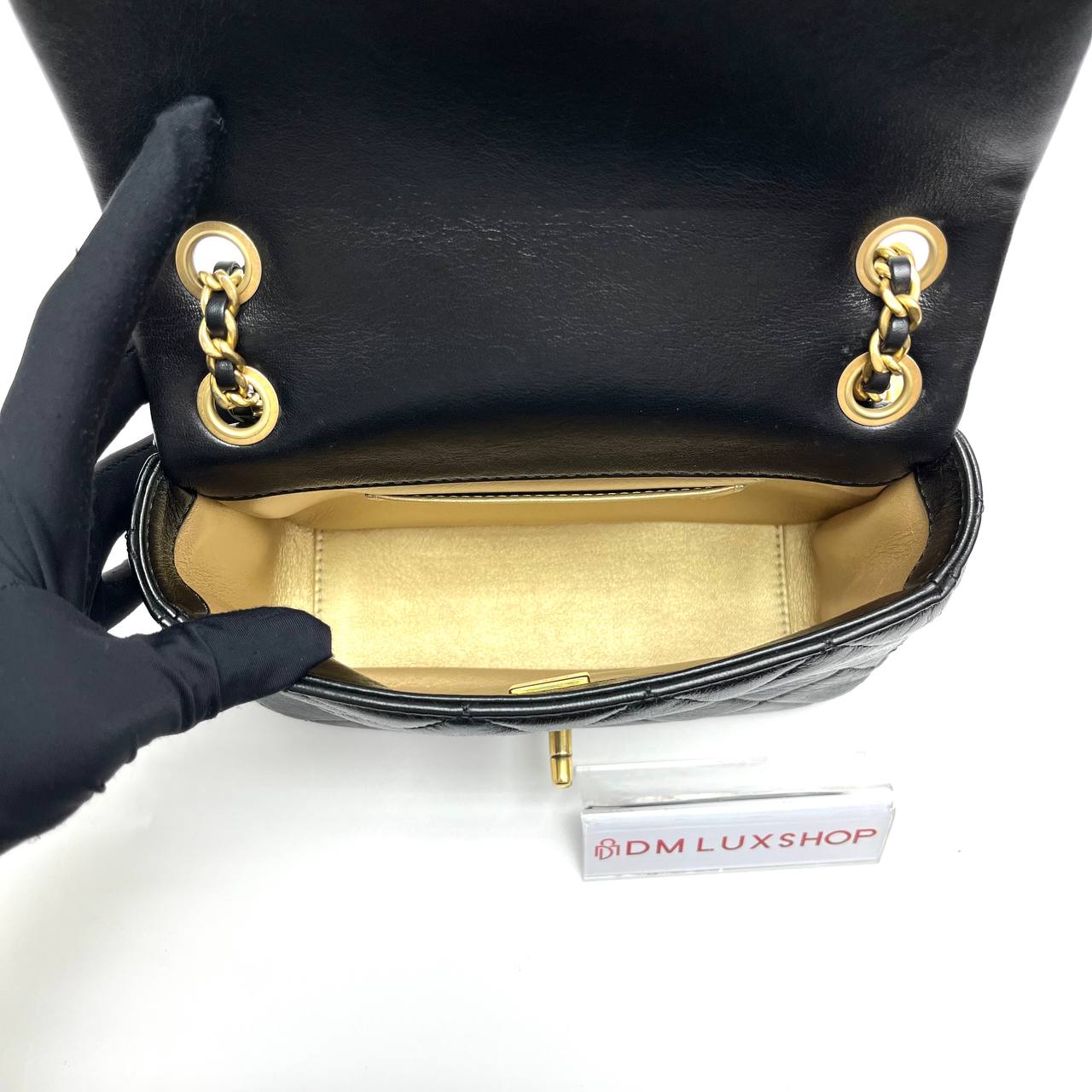 Chanel Black 22P Flap Bag GHW (Microchip)