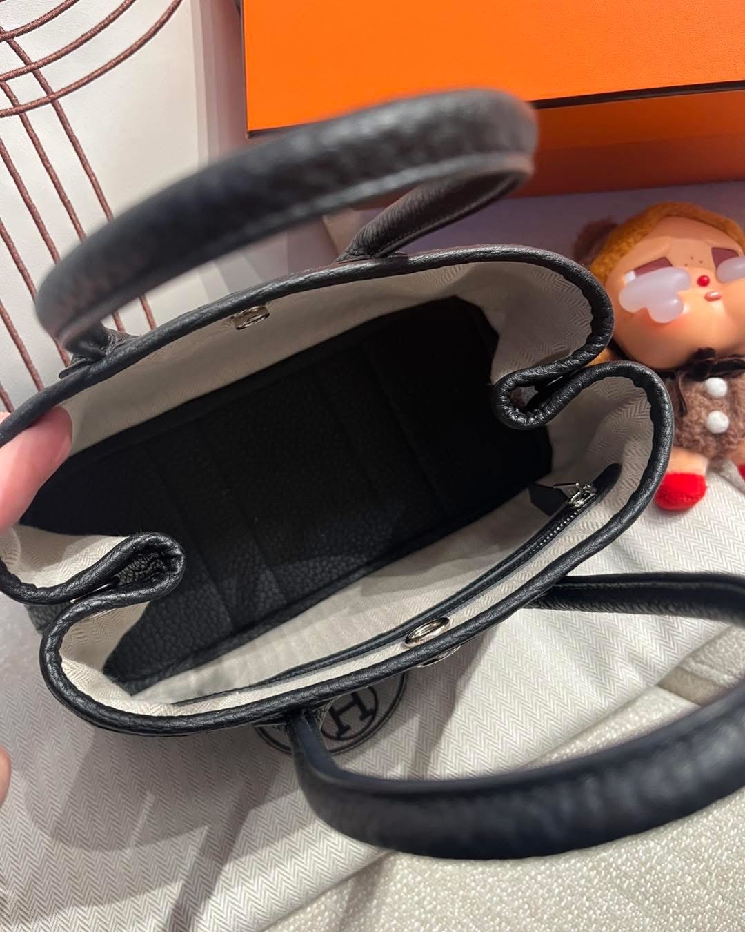 Hermes mini garden party 黑色銀扣 100%Authentic, unused 未使用 ✅專門店收據✅塵袋✅box