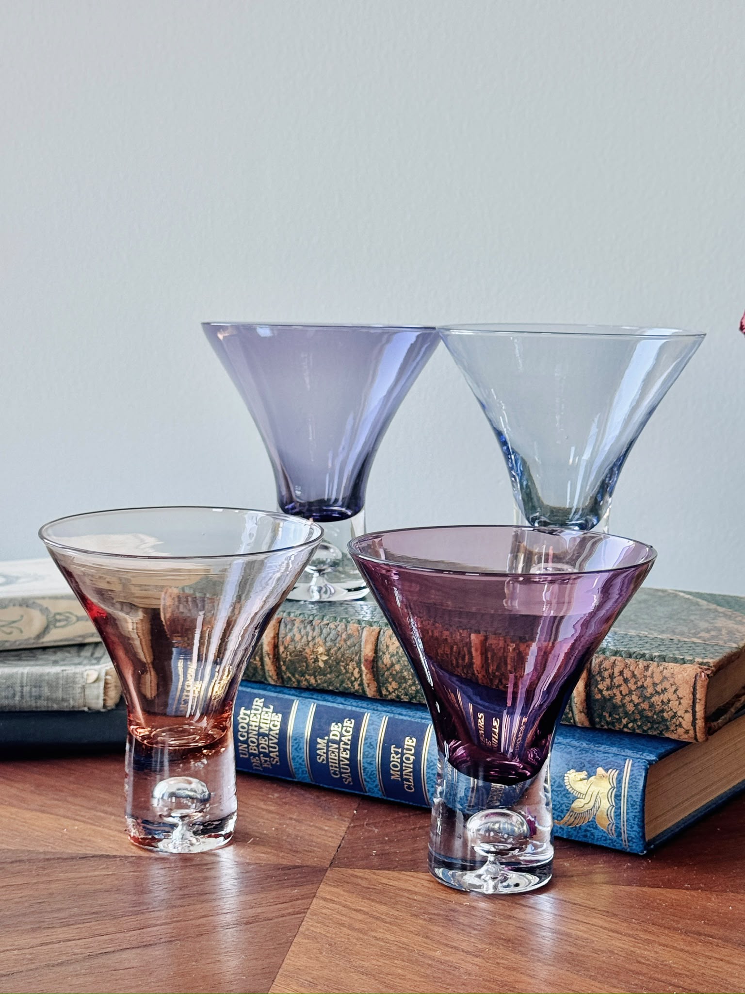 c.a. 1990s Artland Celebration Collection Handblown Glass Bubble Base Martini Glasses Set of 4 (MT2639)