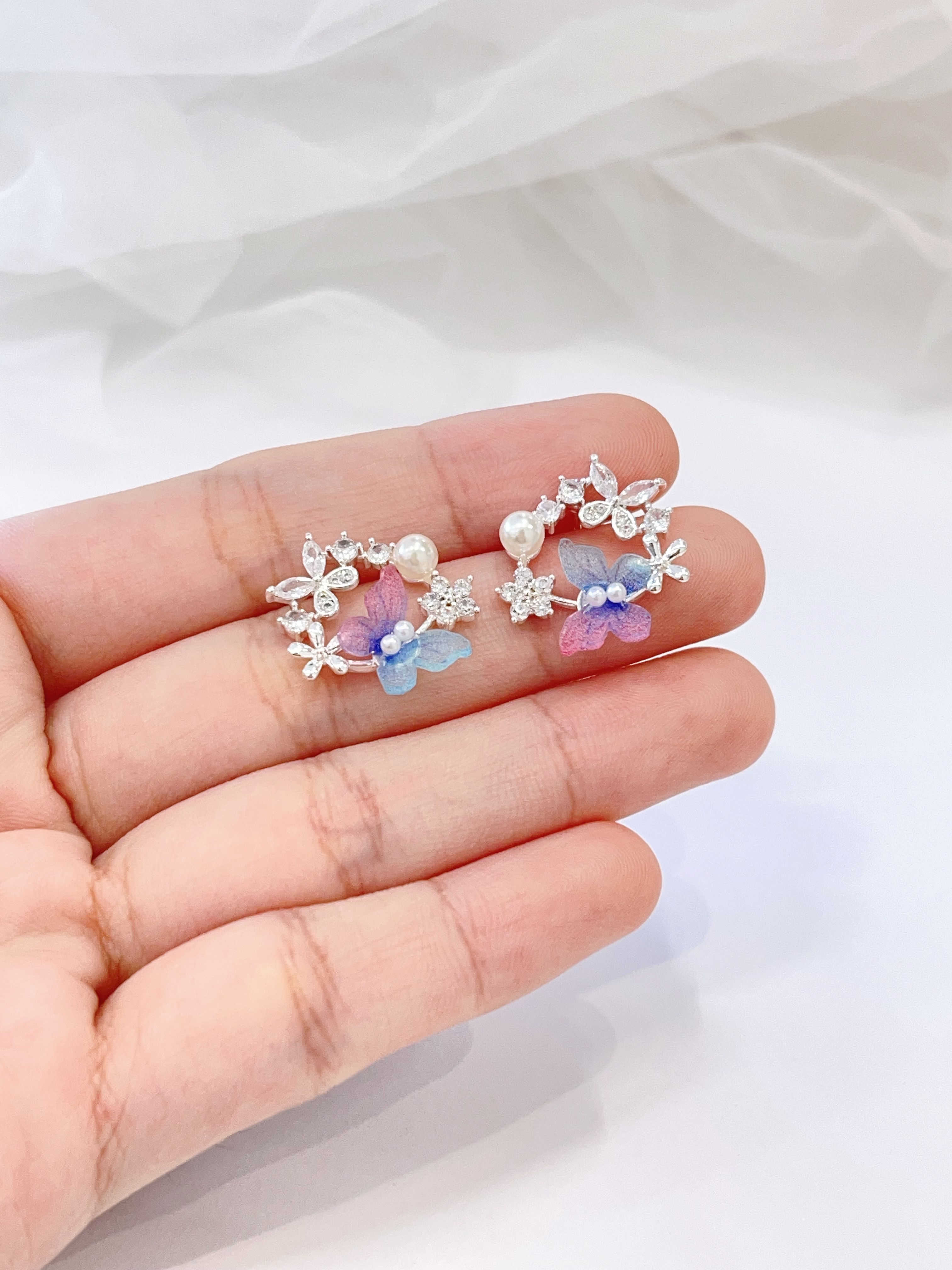 小众高级渐变蝴蝶耳环