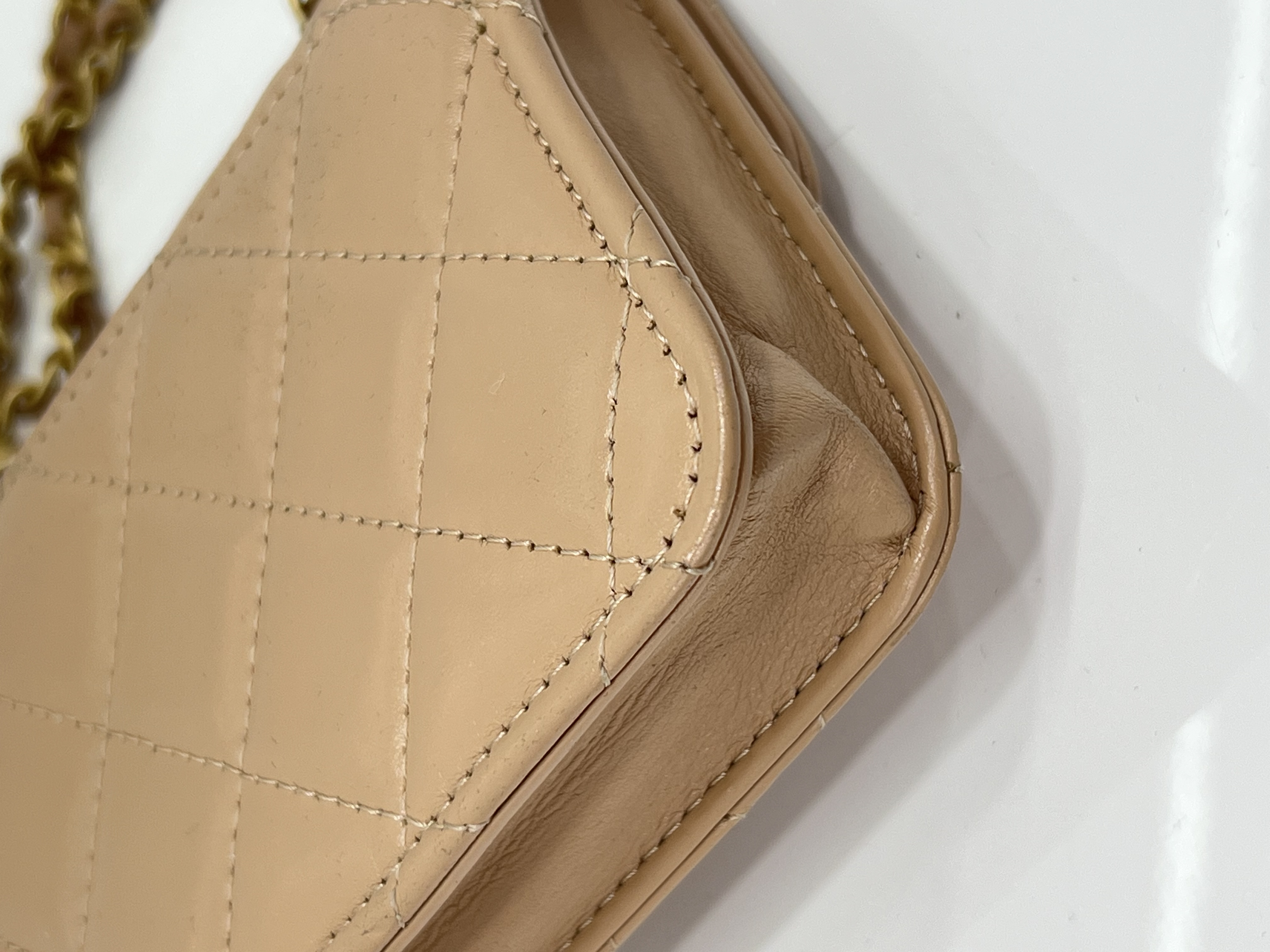 直播貨品 |  [1個-$100 2個-$300］EE107