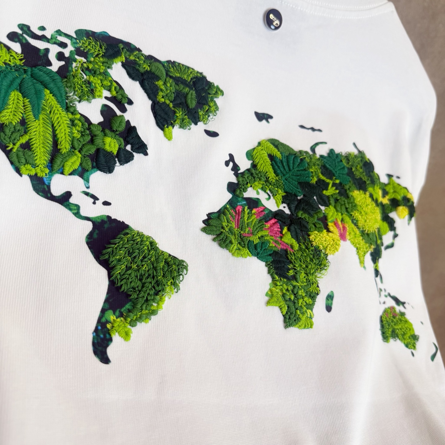 GOODBRAND Mossy Earth Tee