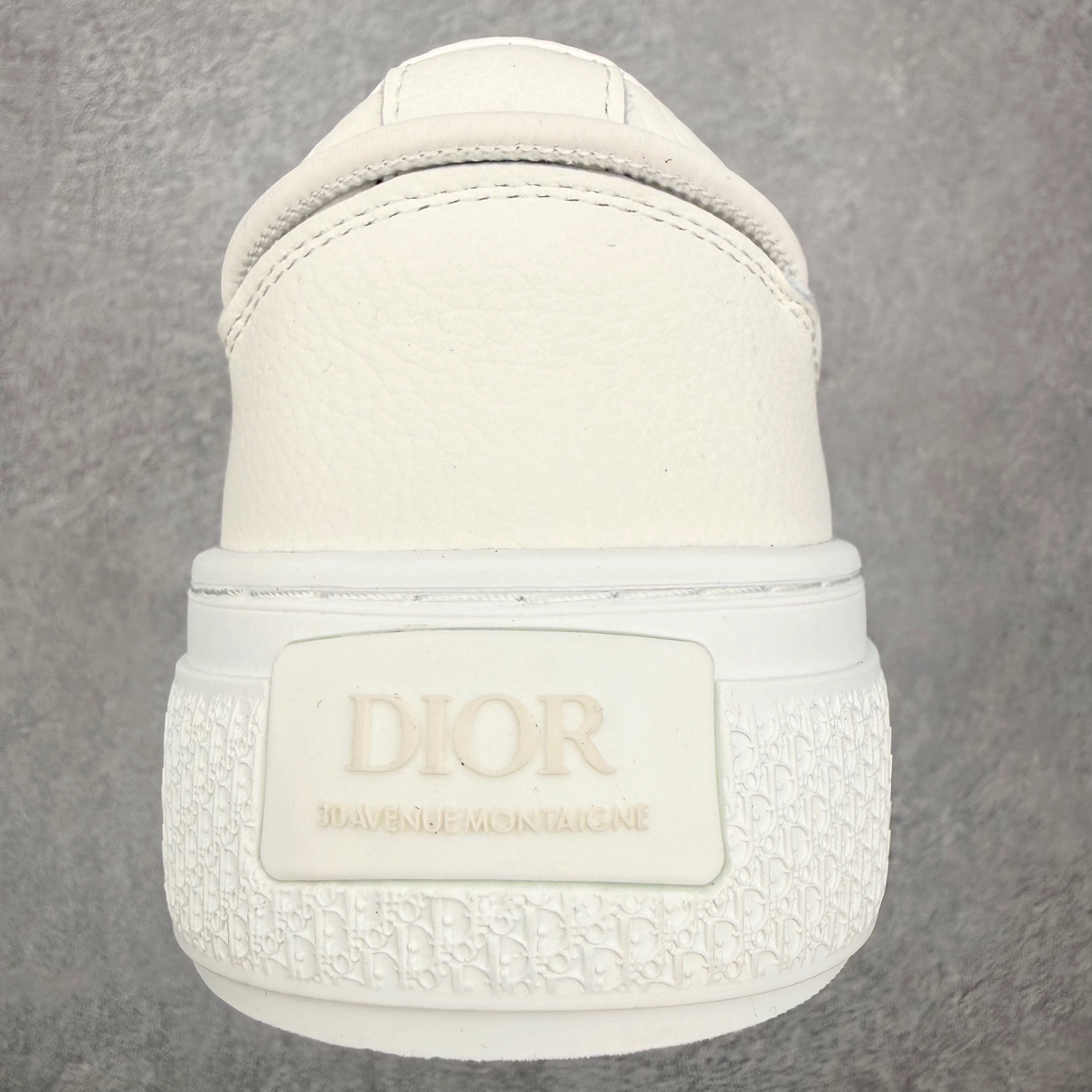 Dior B33