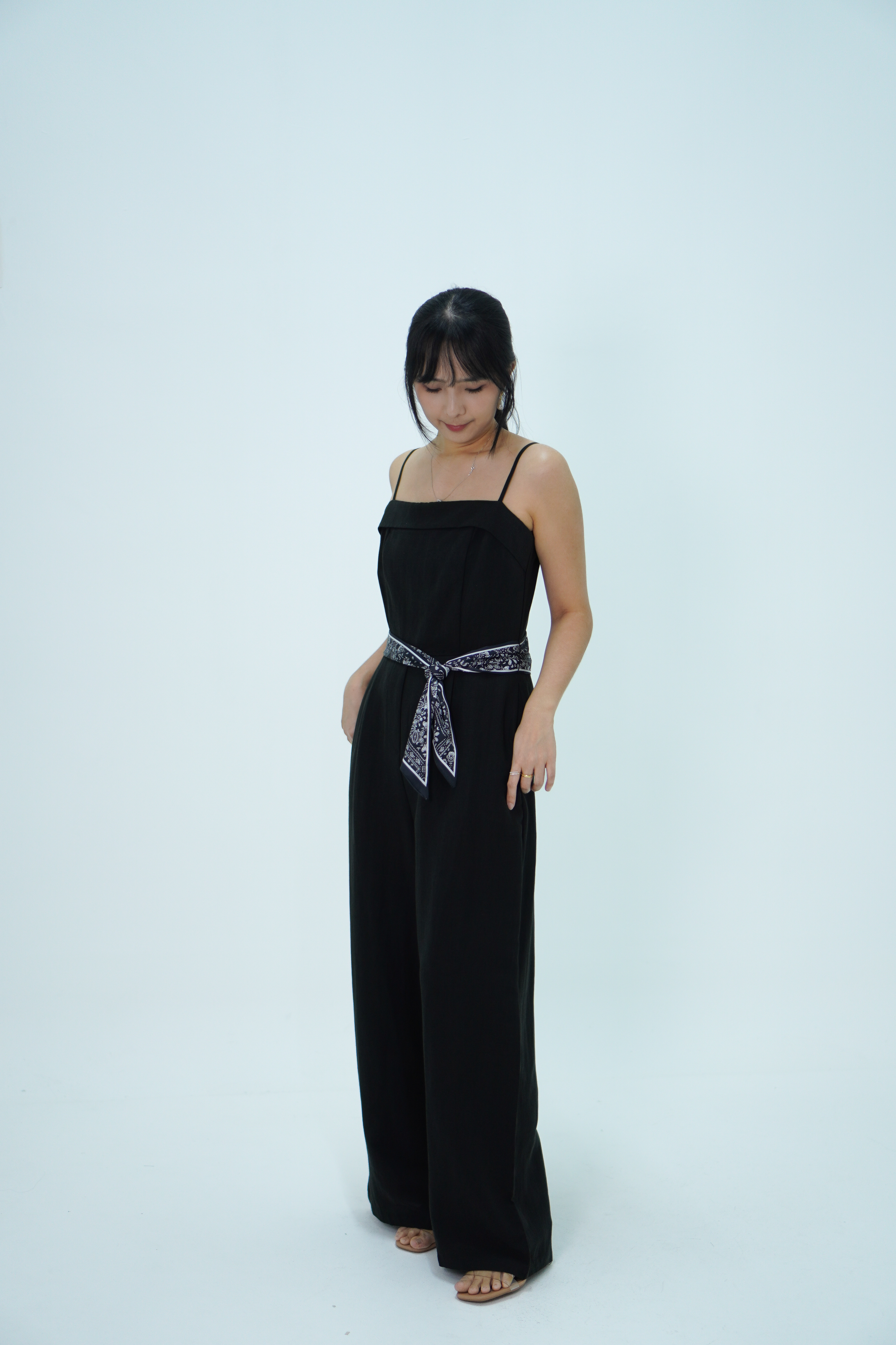 棉麻吊带连体裤