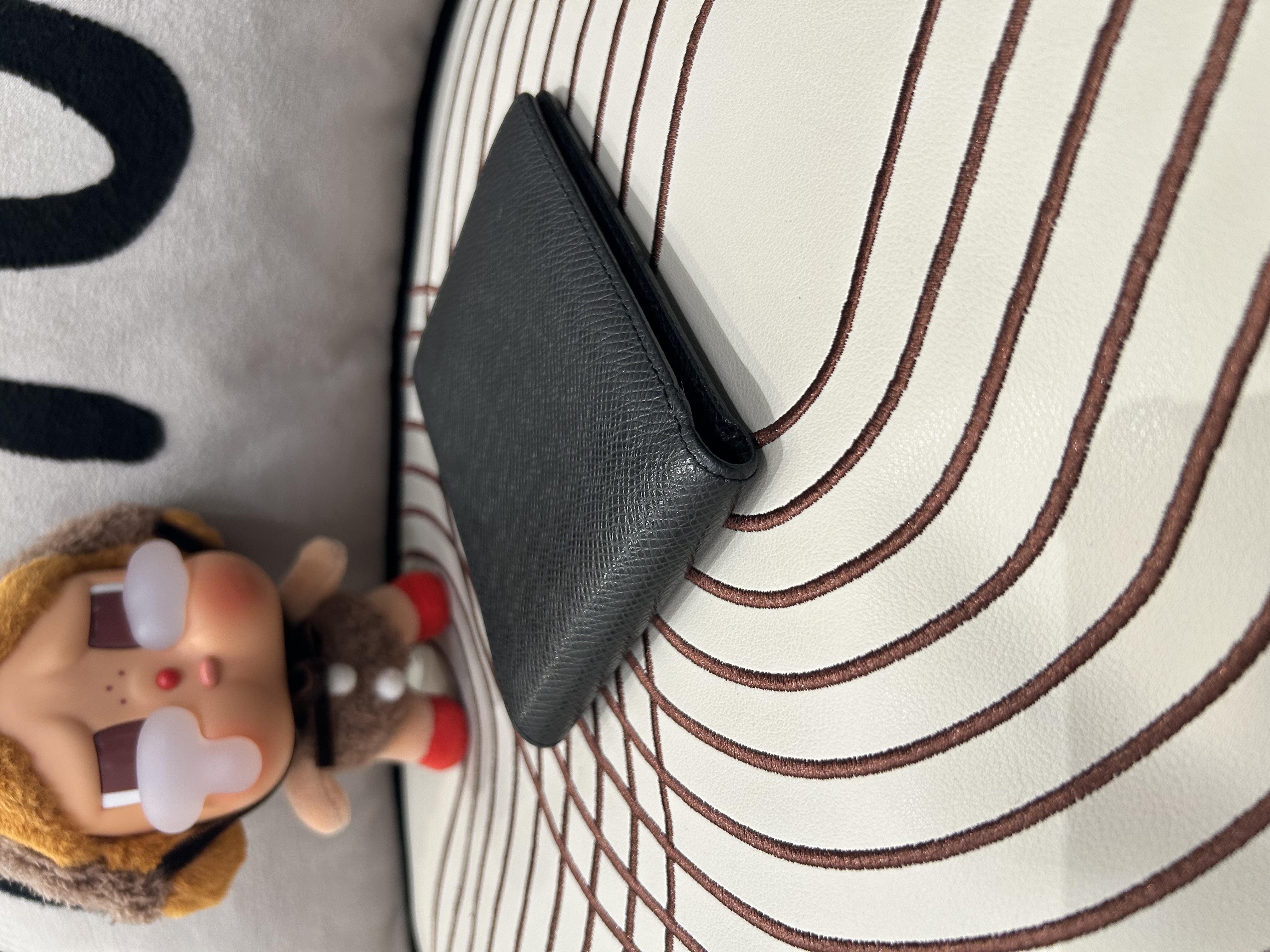 LV wallet Calfskin Black 100%Authentic, 90%New