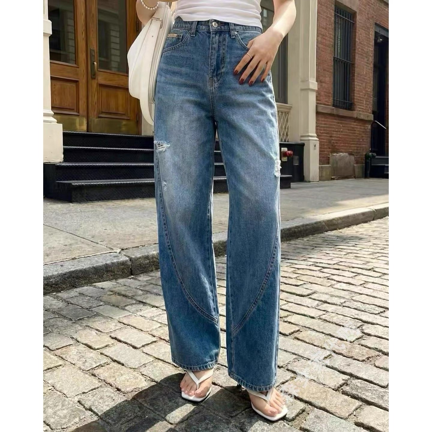 26SS立體剪裁直筒牛