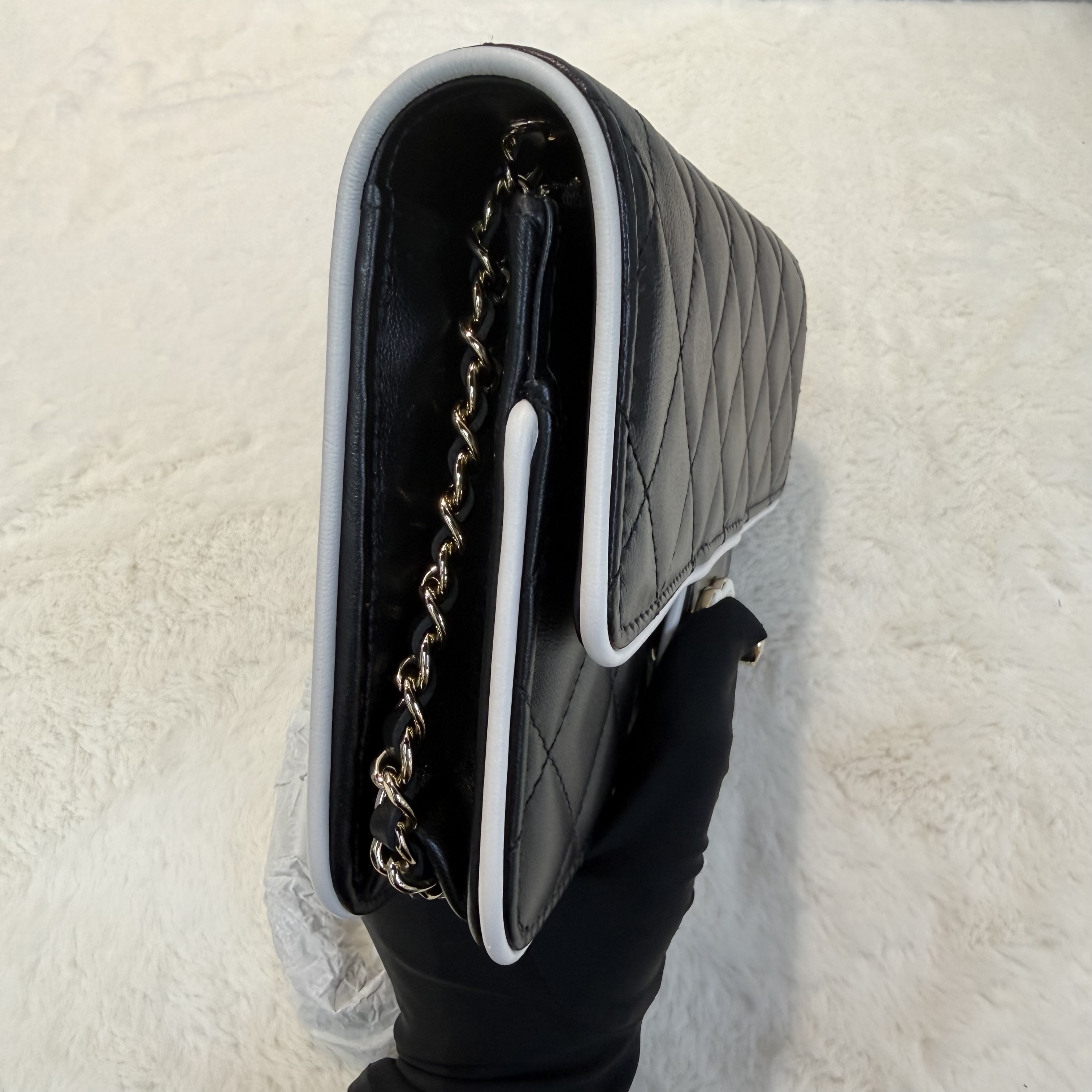 CHANEL/香奈兒 25p 漫畫系列黑白woc鏈條包 