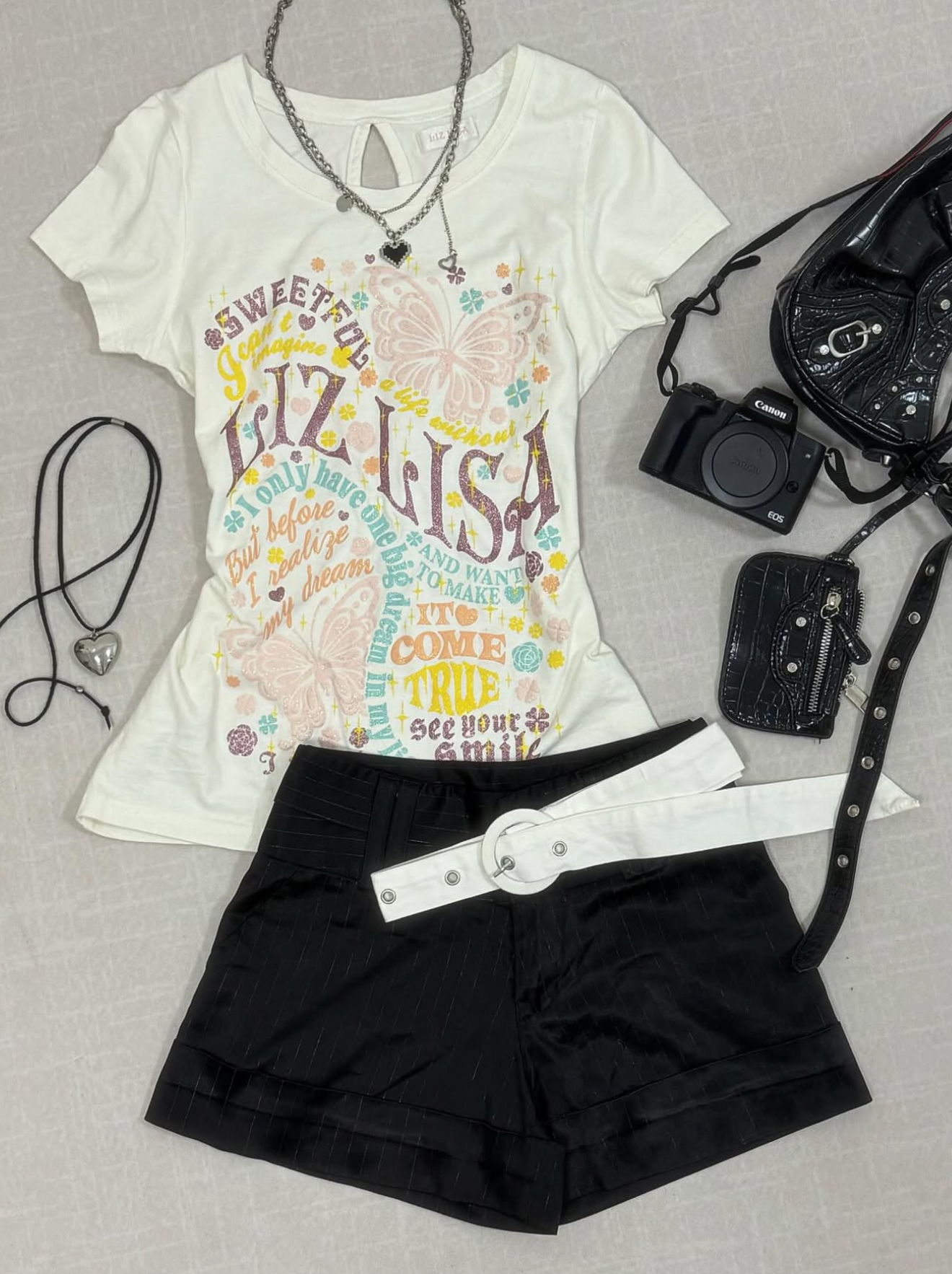 Liz Lisa Minimalist Set