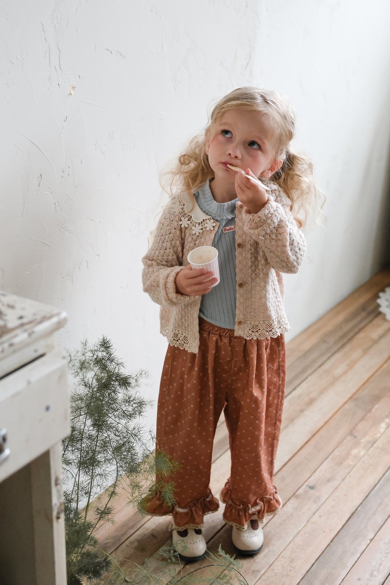 Flo | A rabbi Pants