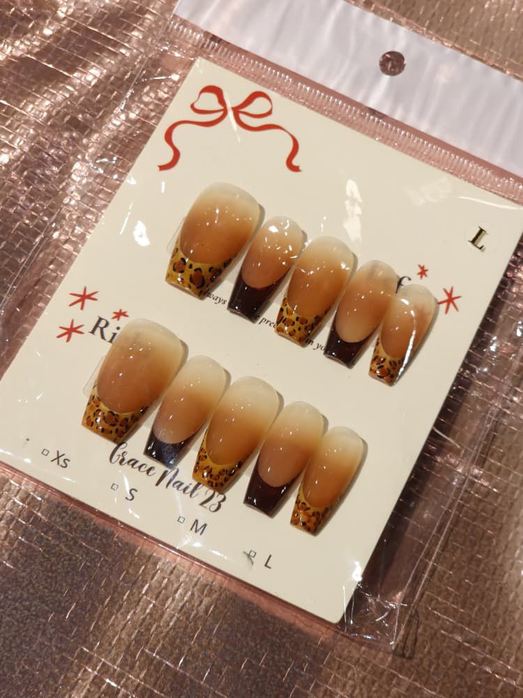 Savage Chic Handcrafted Press-On Nails
