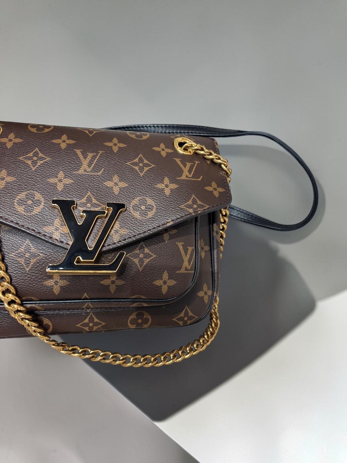 Lv passy chain bag M45592 100%Authentic,98%New ✅防塵袋