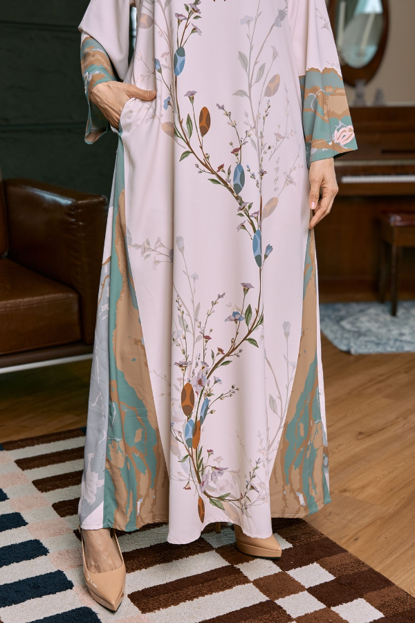 FLOWER FOREST in Ivory Marble Sage