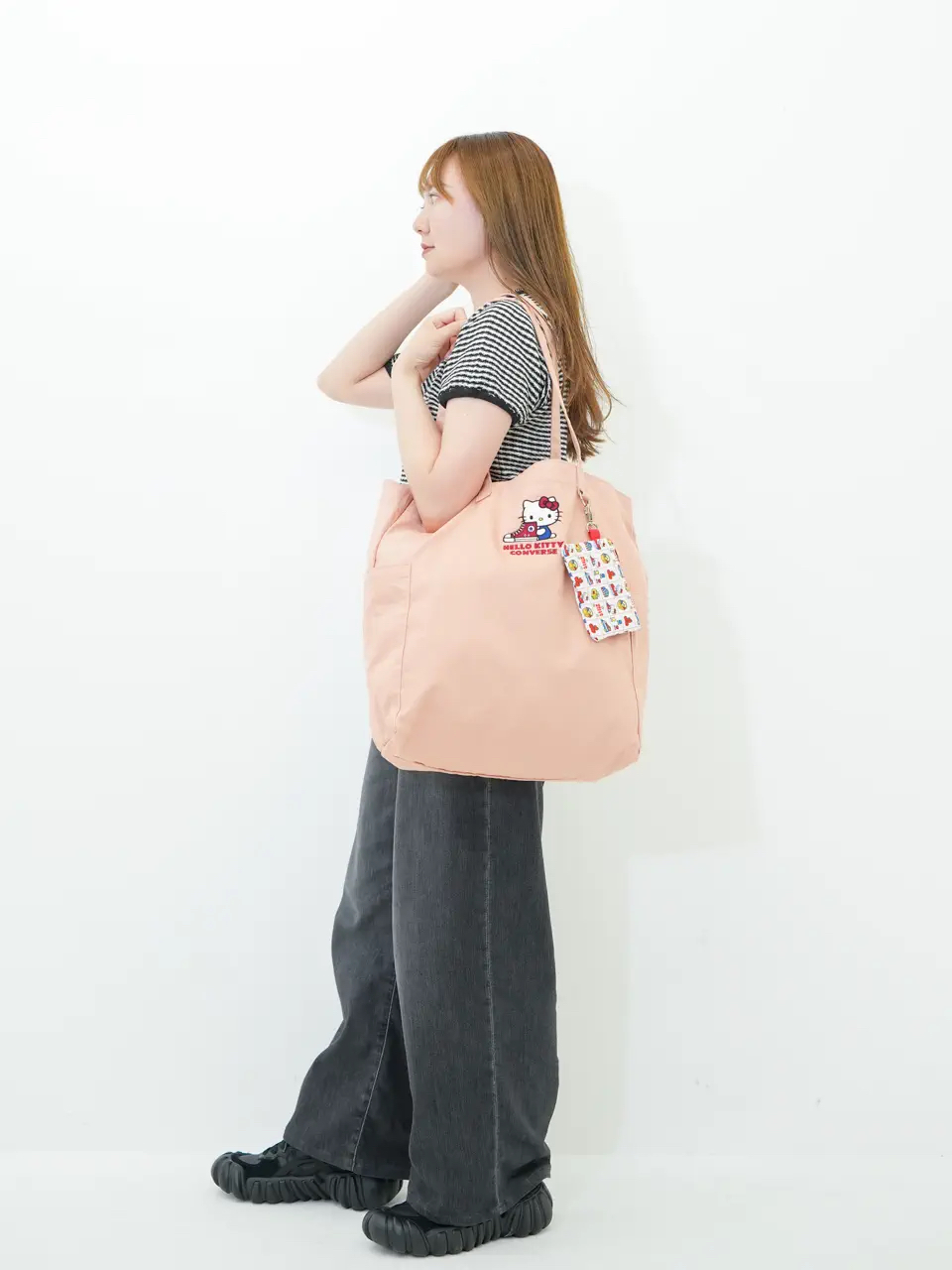 日本預訂📍日本限定Hello Kitty x Converse系列第二彈 - Tote Bag連拉鏈袋仔 不包郵