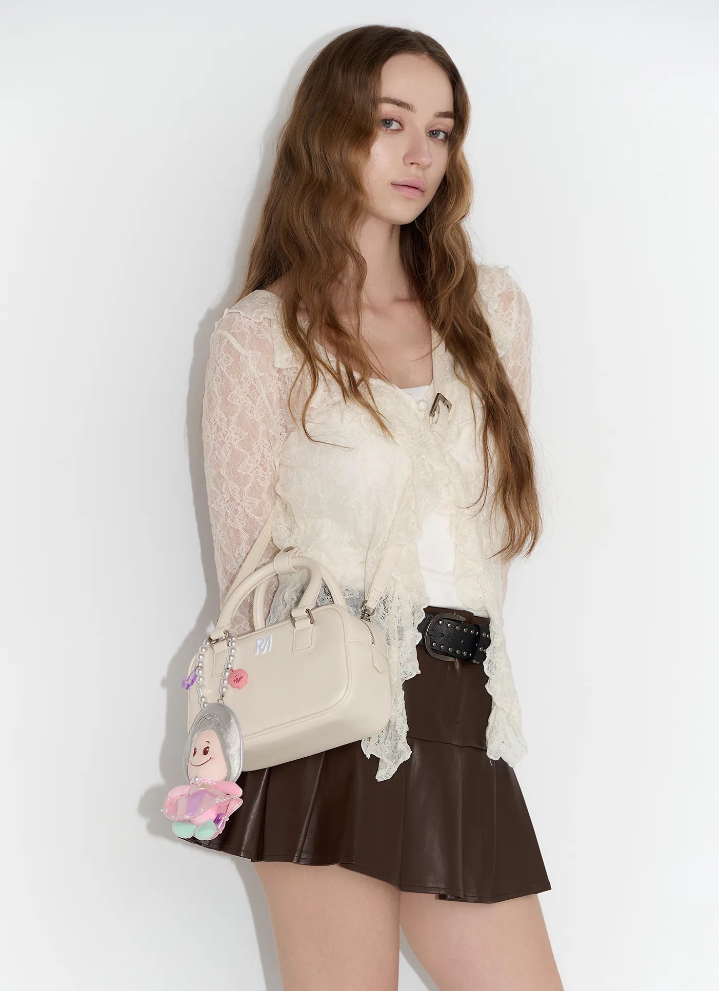 📦訂購 台灣代購 Disney 迪士尼 愛麗絲夢遊仙境 Baby Oysters 生蠔BB 手提包