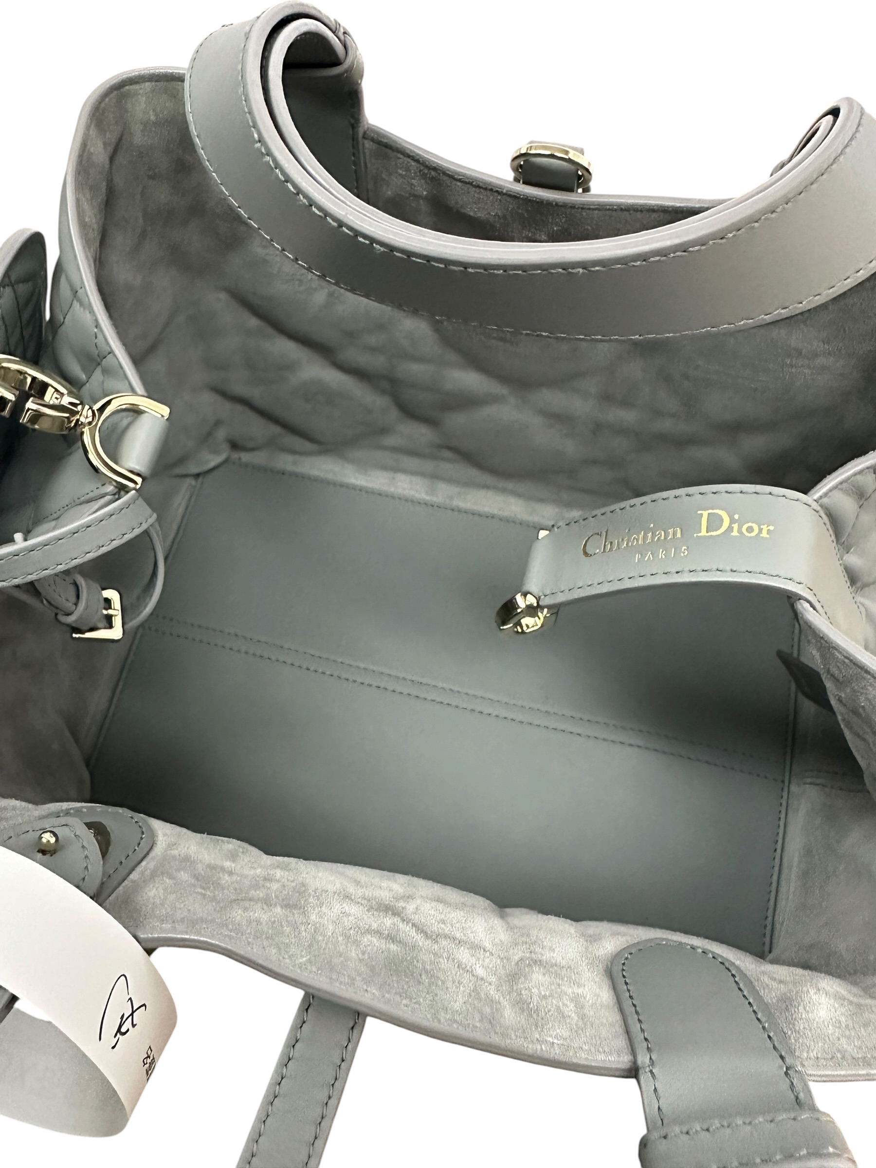 Pre-owned Dior Toujours Bag / Product Code:  081120