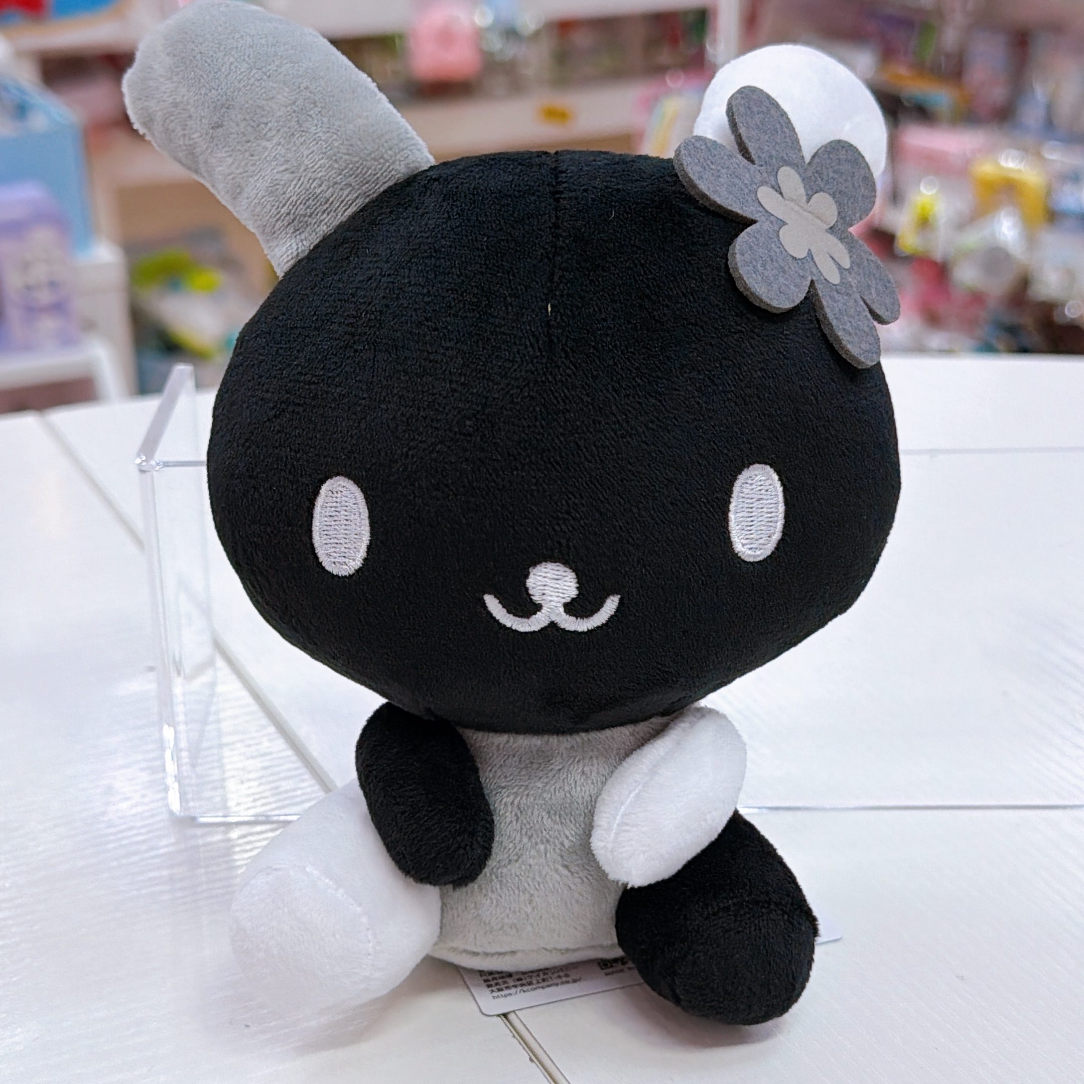 日本直送sanrio新系列全黑公仔