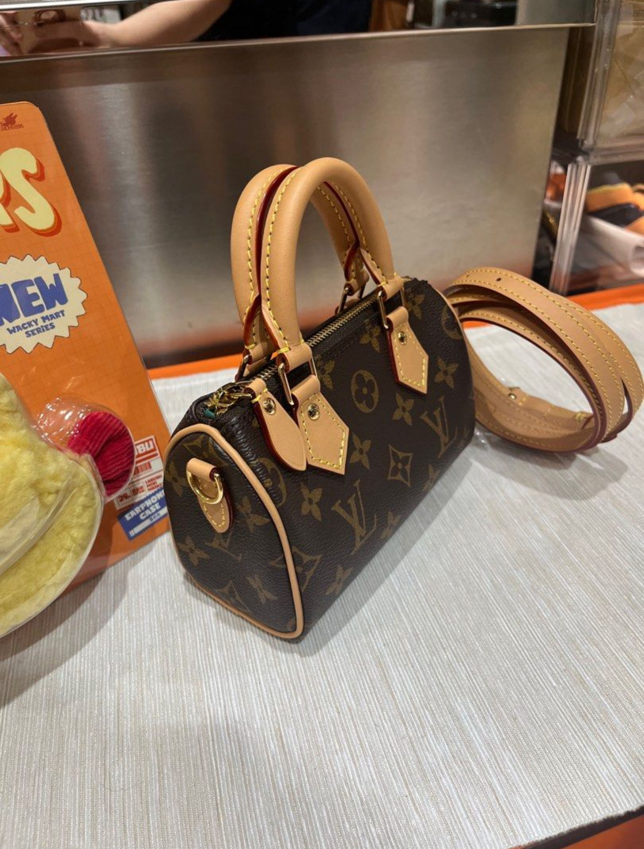 LV Nano Speedy 100%Authentic, 99%New ✅Dust bag ✅Box