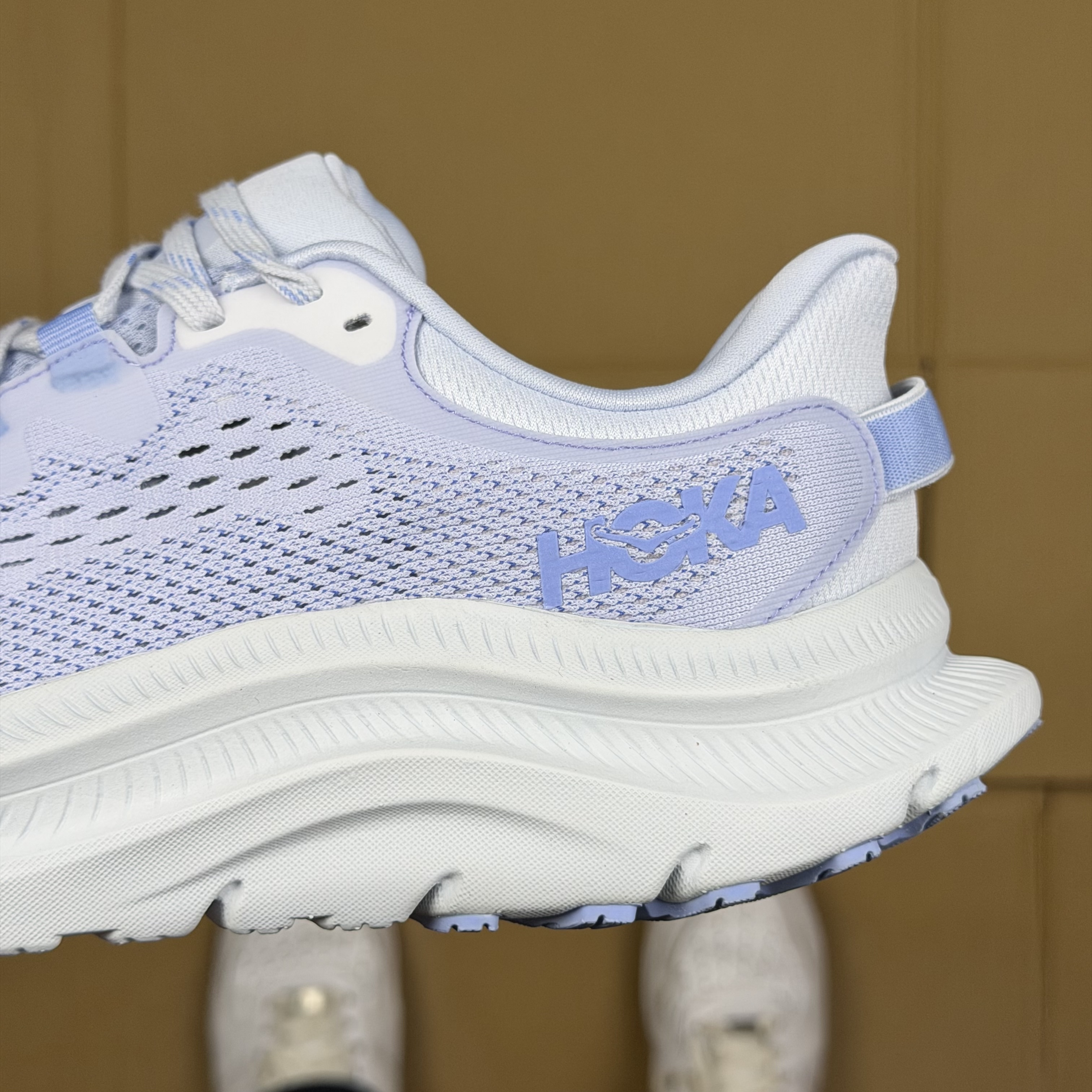 Hoka One One Kawaha 2