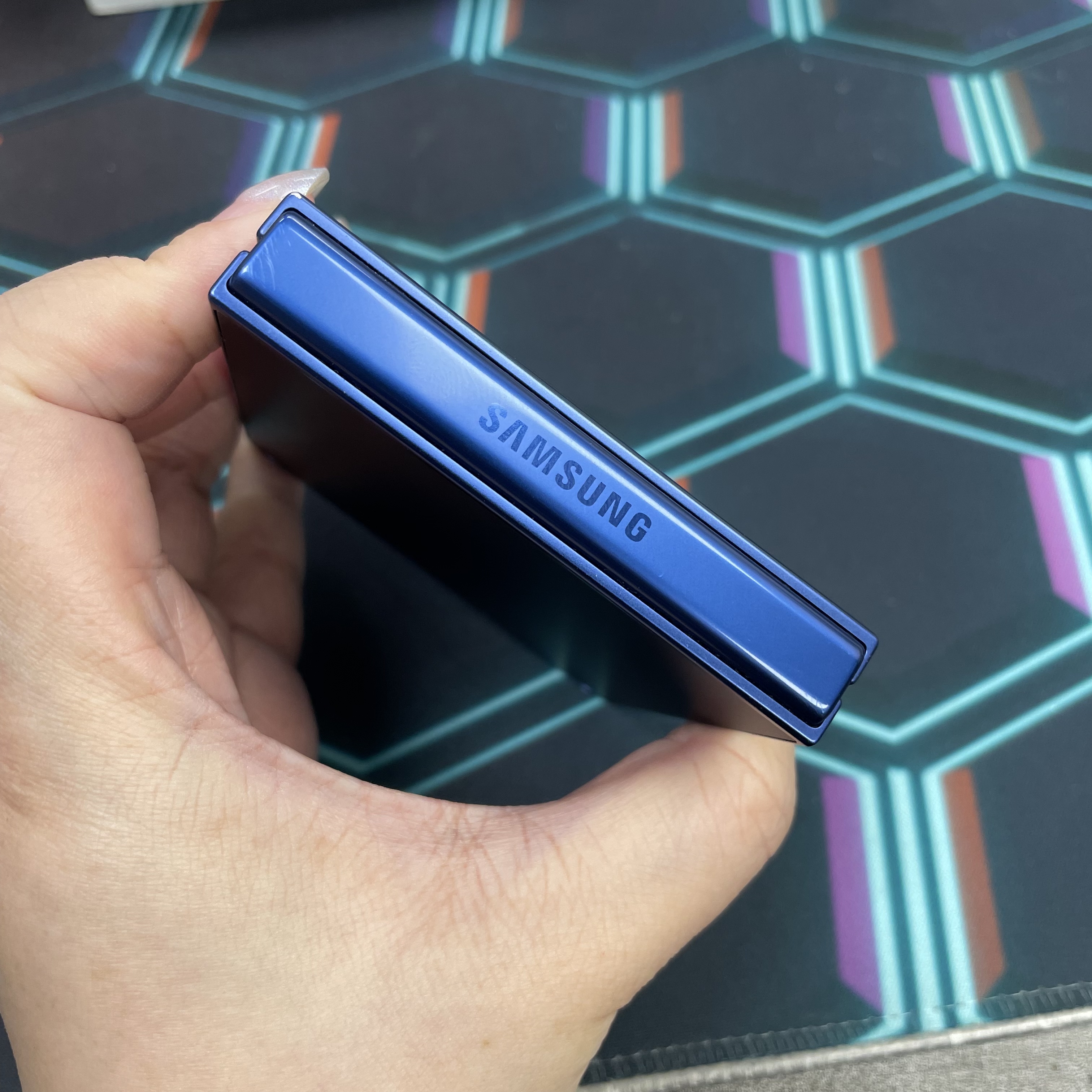 *7206 Galaxy Z Flip 7 勁靚機 12+512GB 藍色 blue