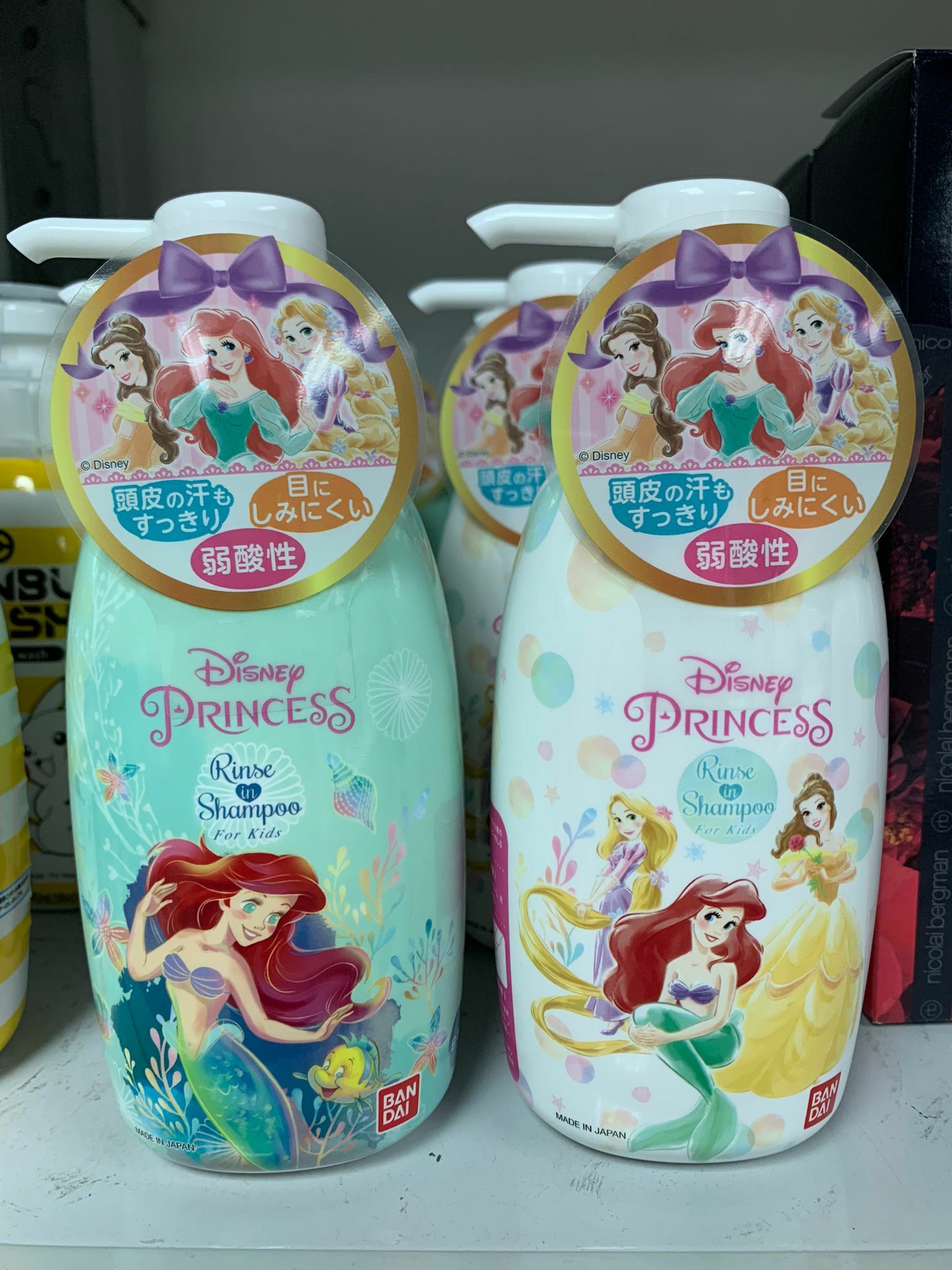 日本 Bandai 洗護二合一 - 迪士尼公主 300ML(款式隨機) - 現貨
