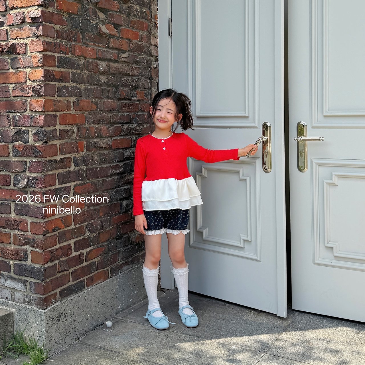 Ninibello | Eyelet Tulip Layered T-shirt 