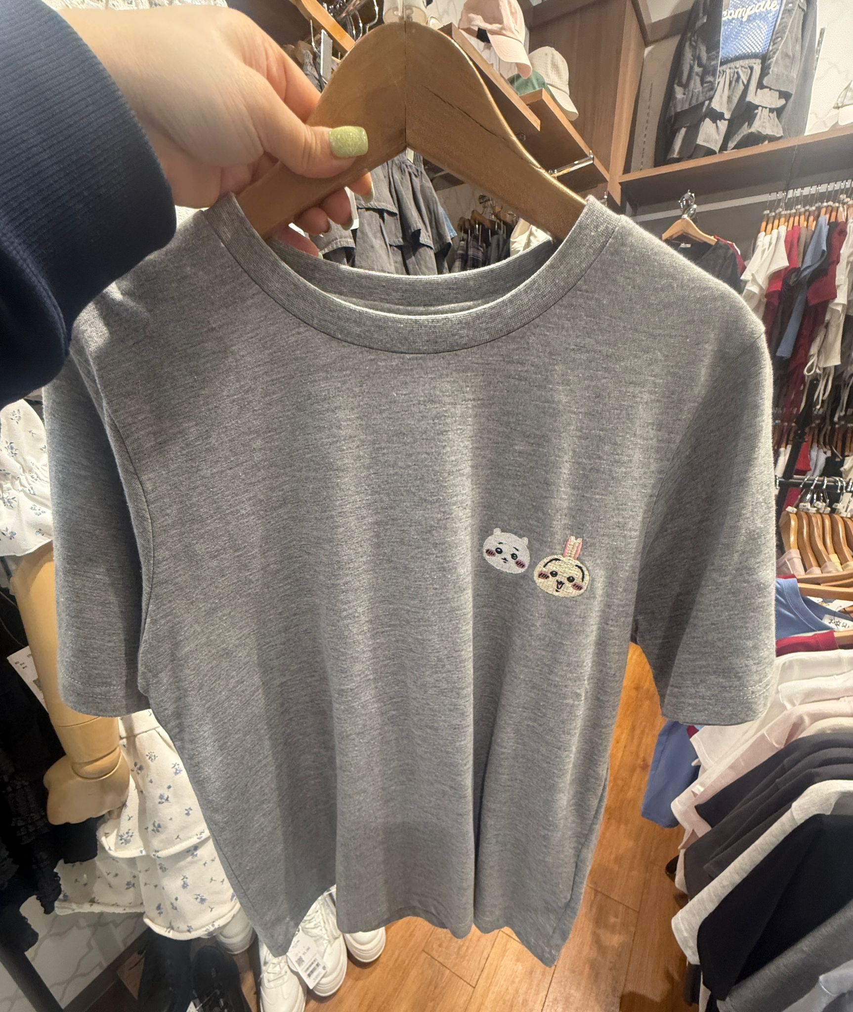 Honeys x Chiikawa 前後logo tee Size /m /L Navy / charcoal / grey