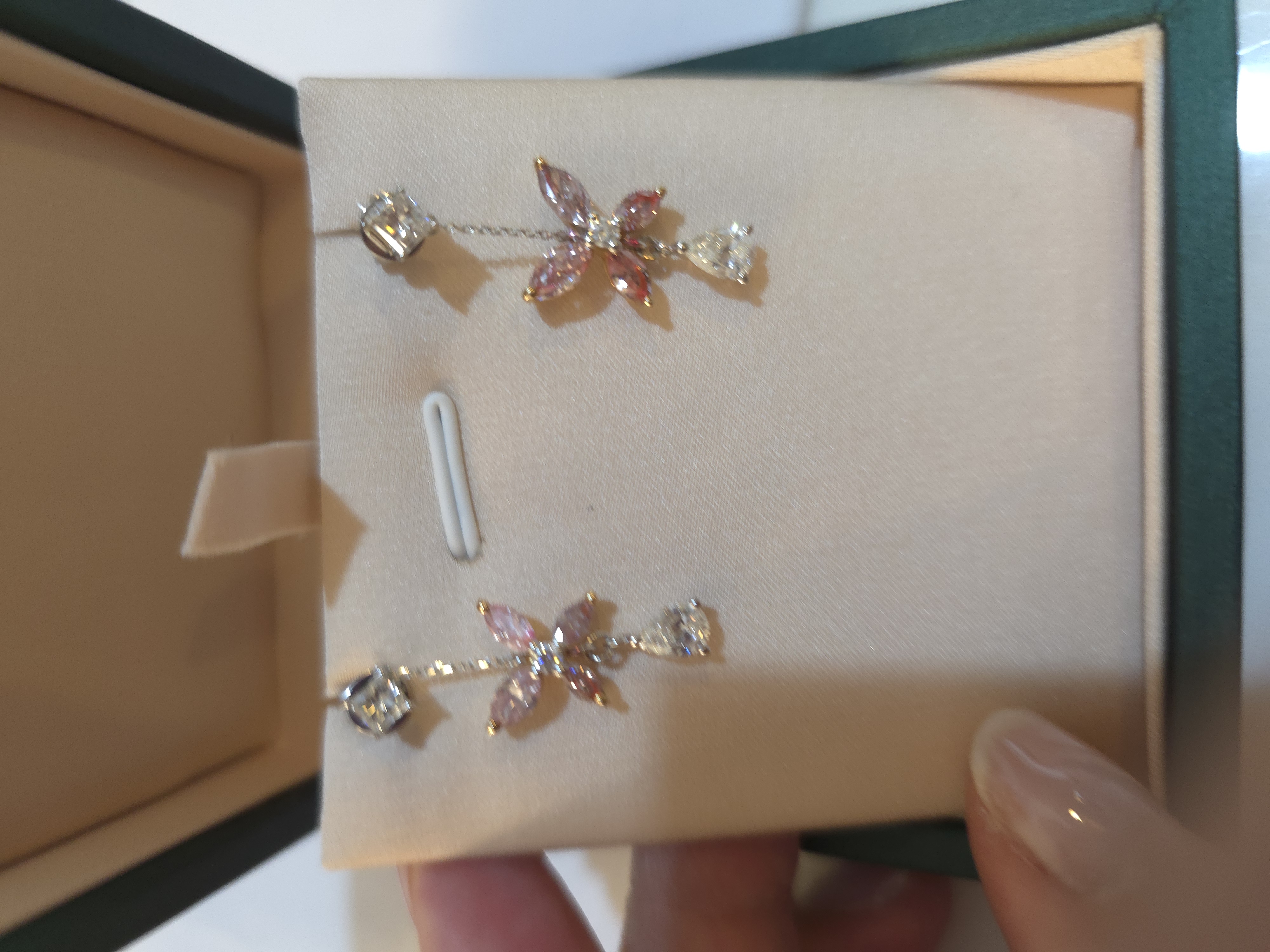 18K 粉轉耳環 P0.9 D0.3x2 0.2x2 0.05x2