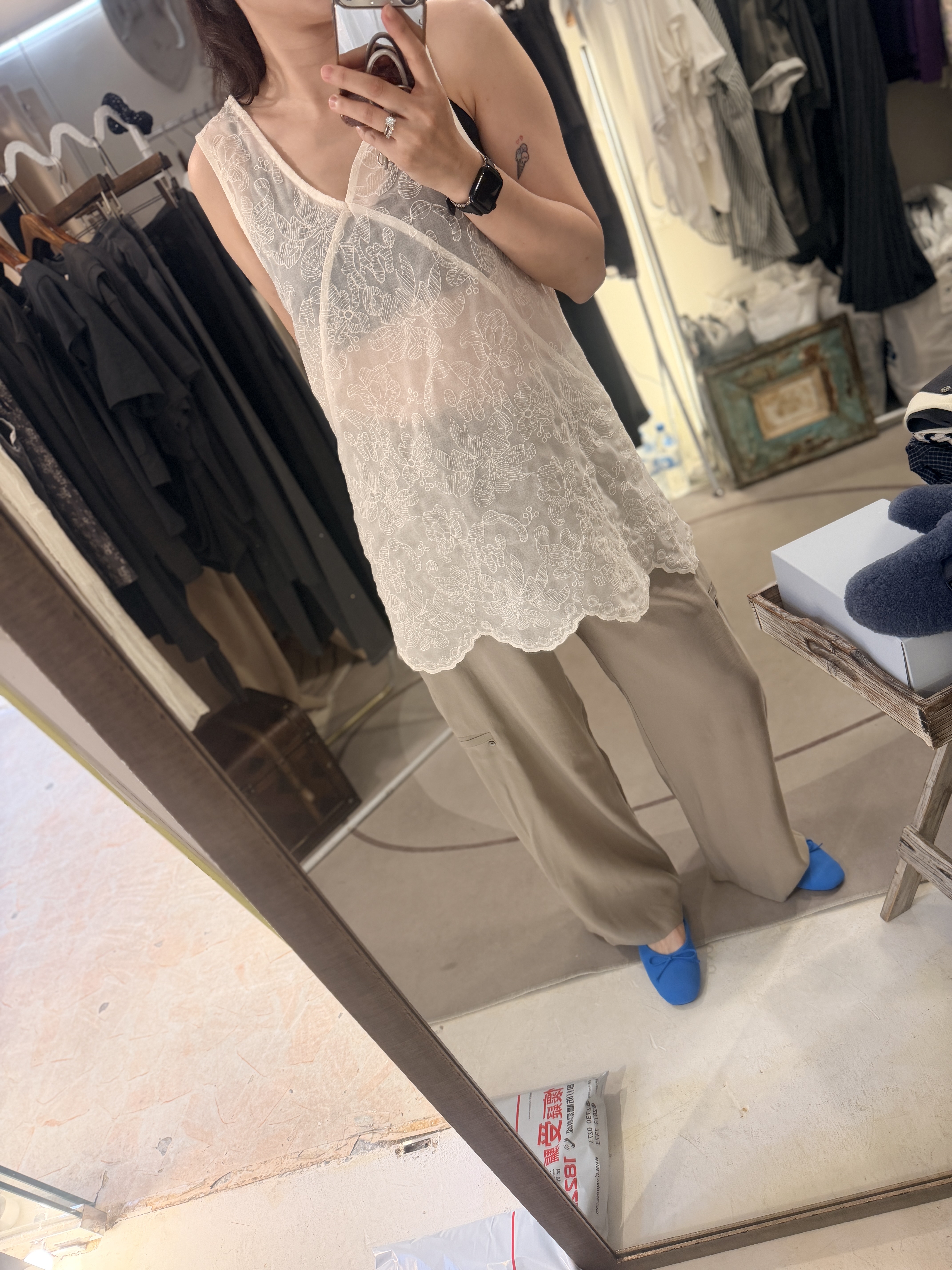 Embroidery deep v see-though dress