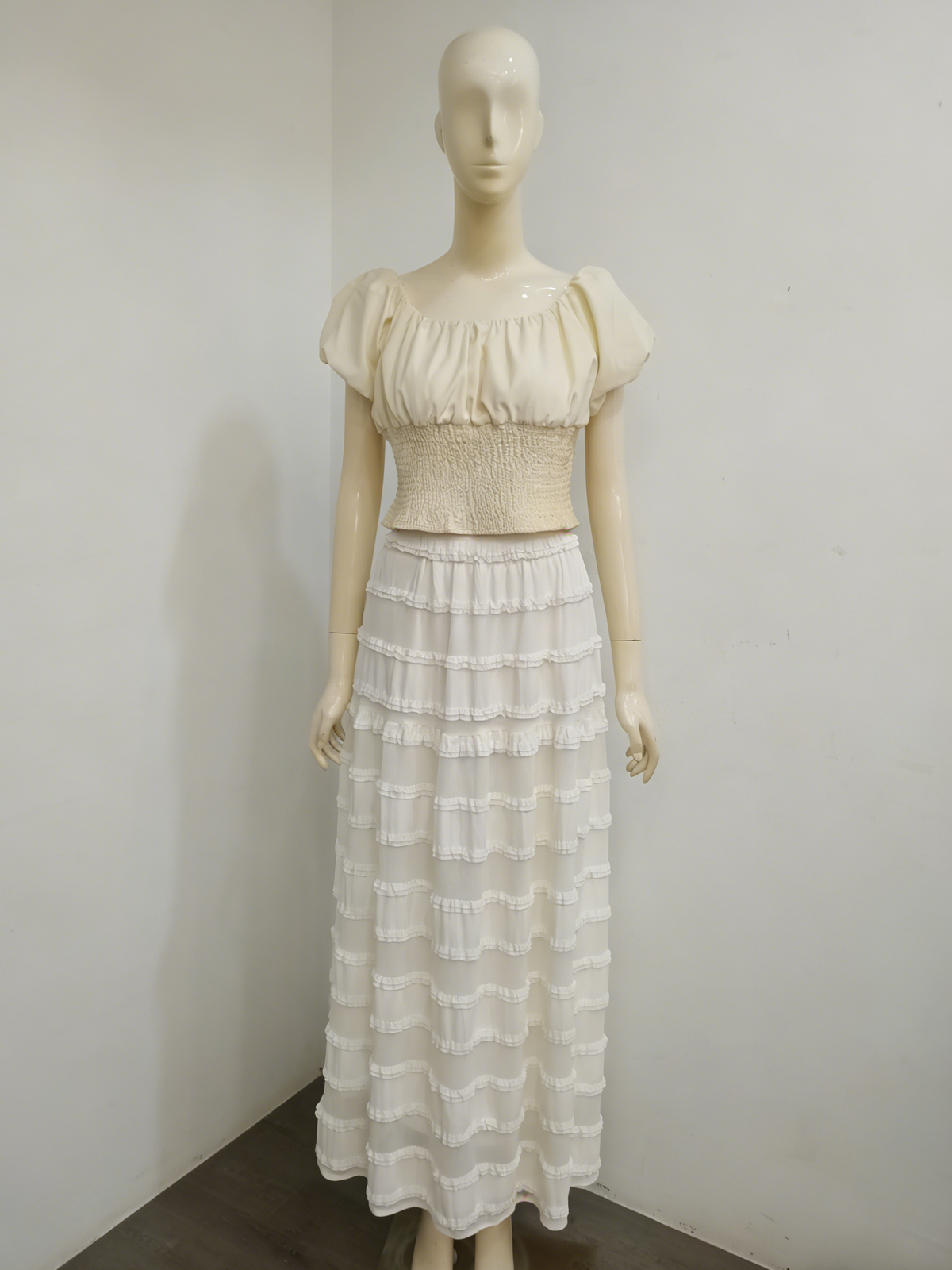 Ethereal Lace Midi Skirt M153