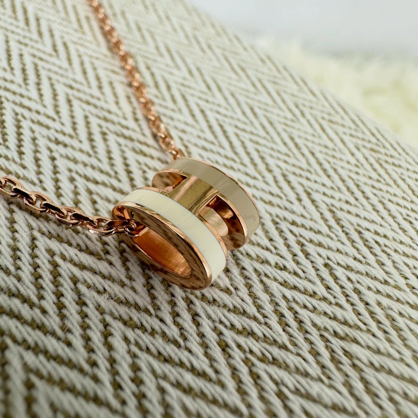 HERMES🤍PRE OWNED MINI POP H ROCABAR 白拼奶茶灰玫瑰金頸鏈 全套有盒🩶