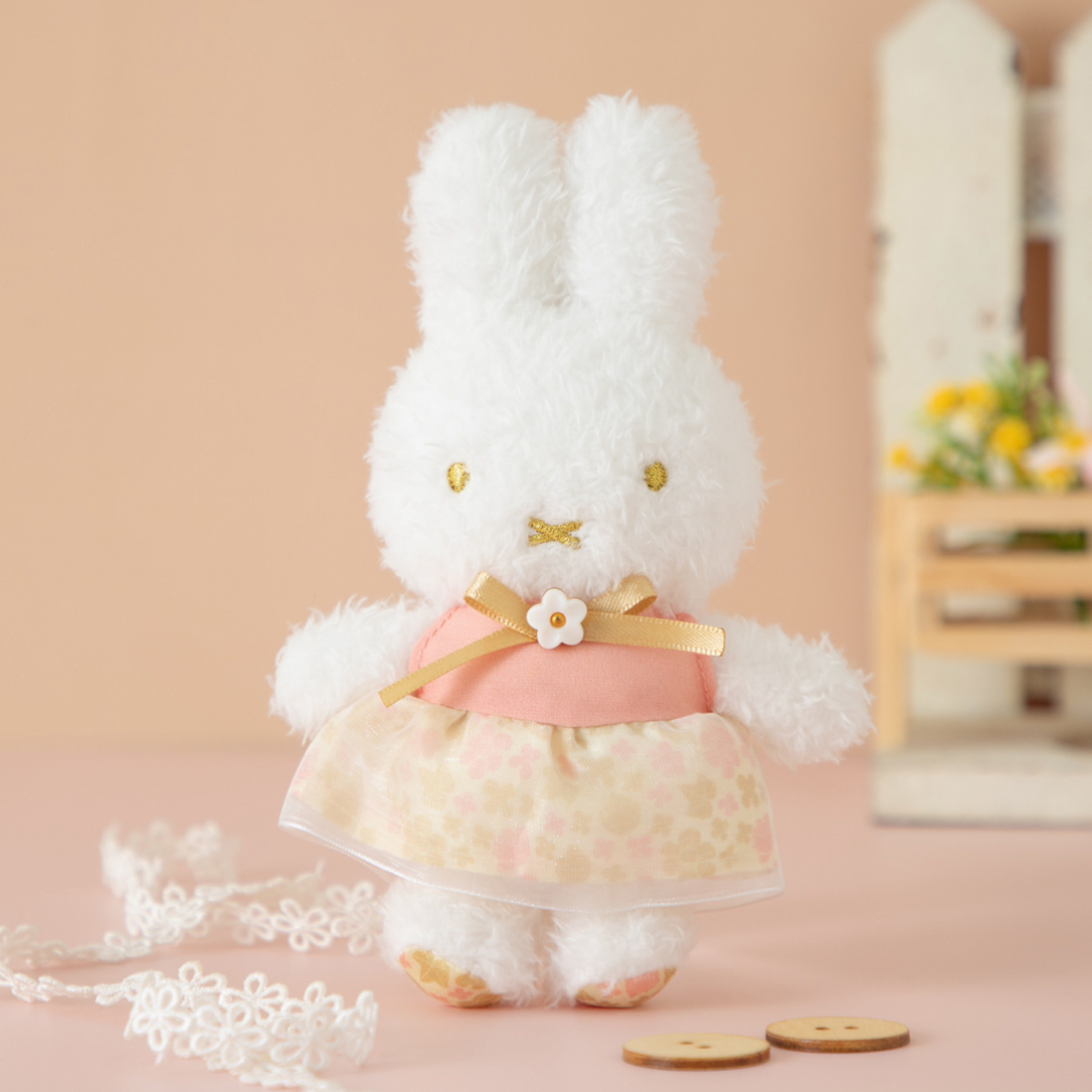 Flower Miffy 10周年紀念掛飾 & 公仔