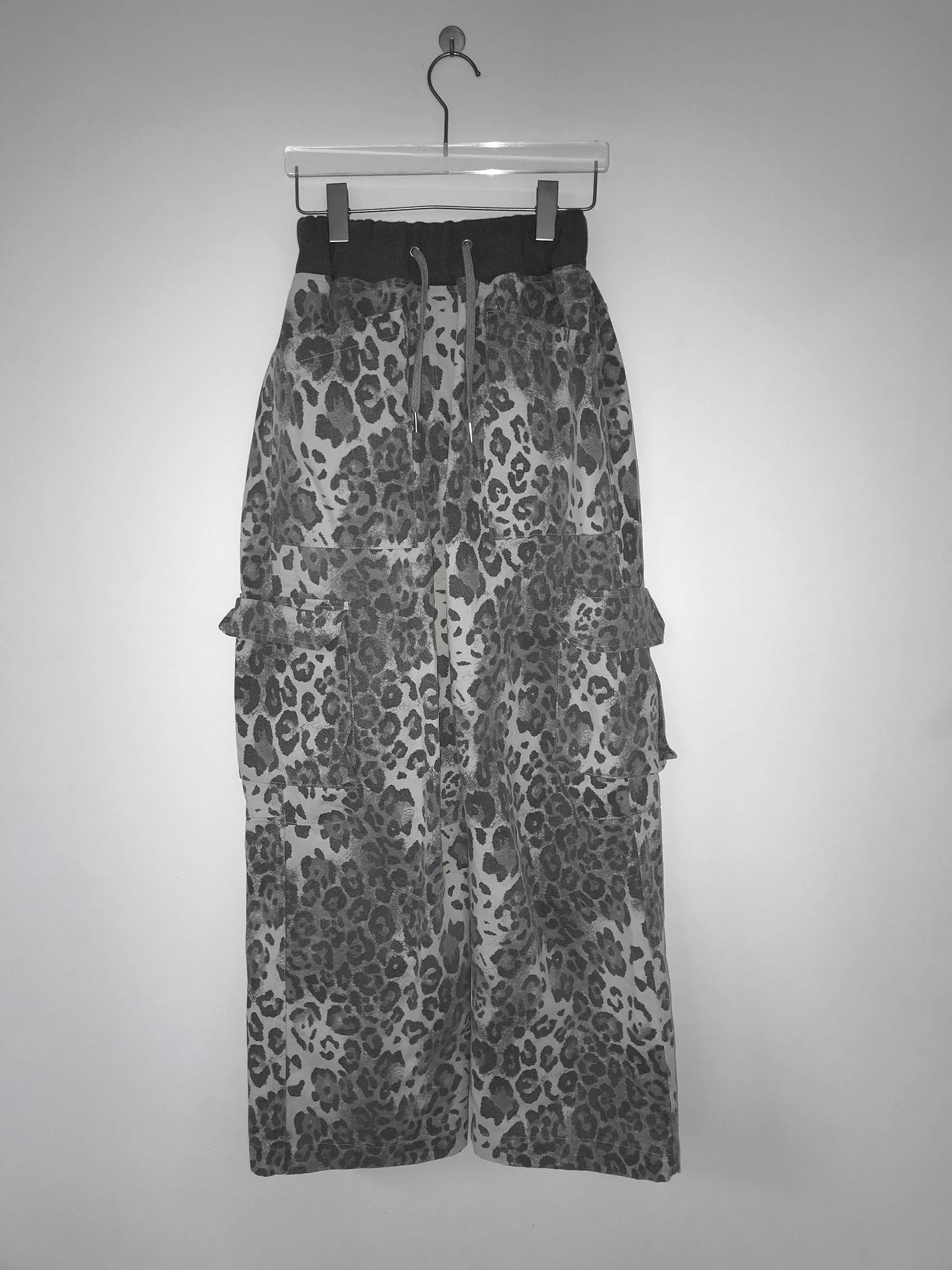 Leopard Print Wide-leg Cargo Pants
