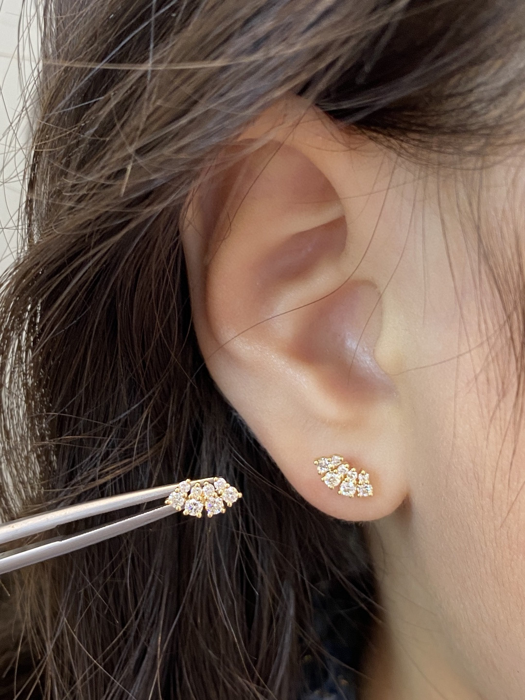 18K Diamond Earrings 
