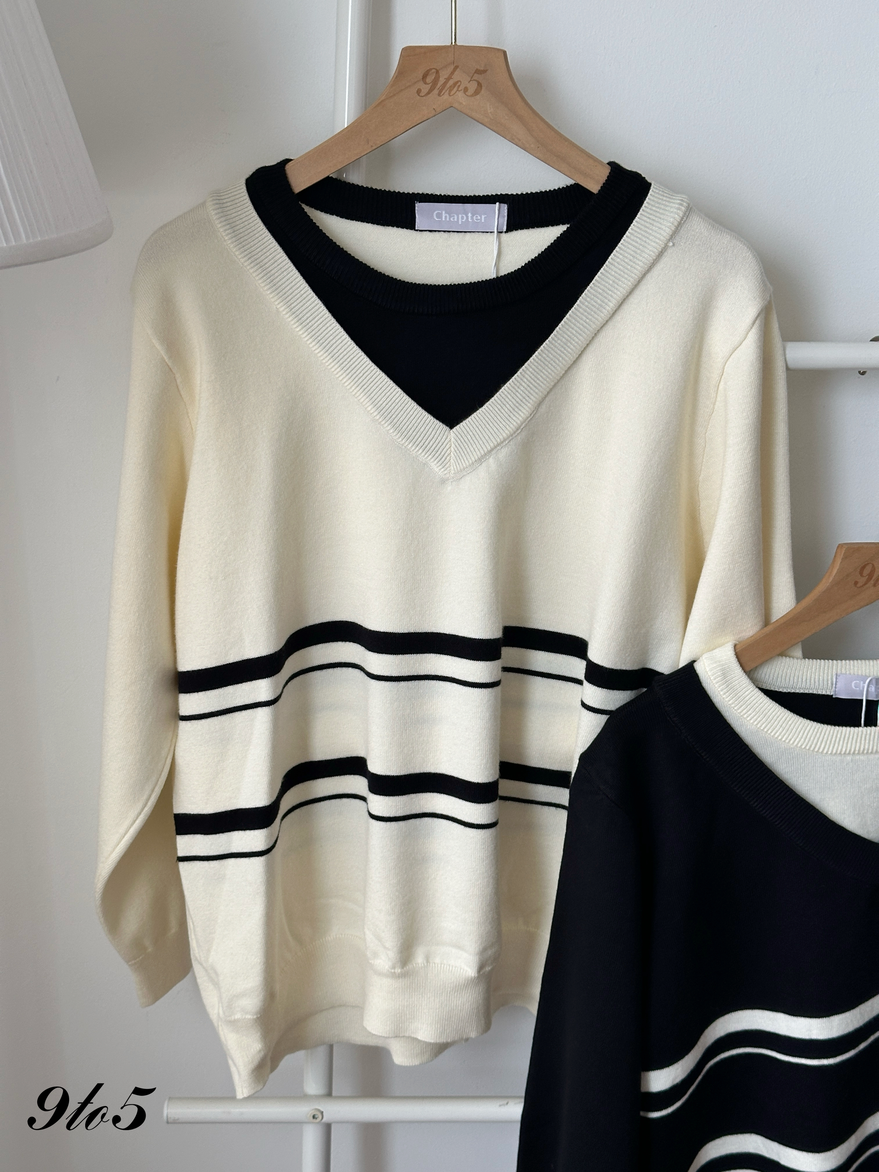 T4449 Fake Two-Pieces Sweatshirt - Black & Colors
