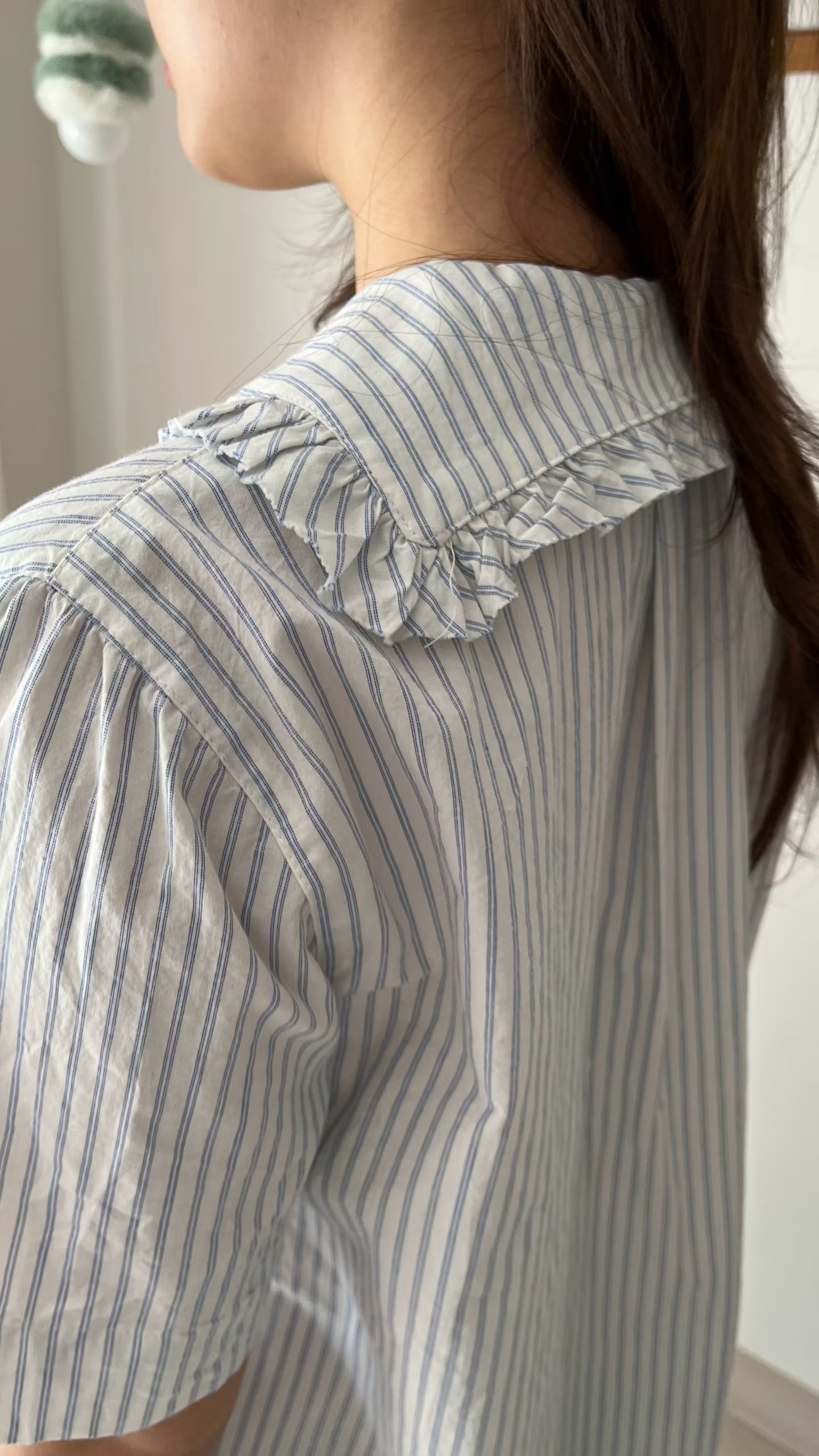 AT OS 夏日波浪摺邊恤