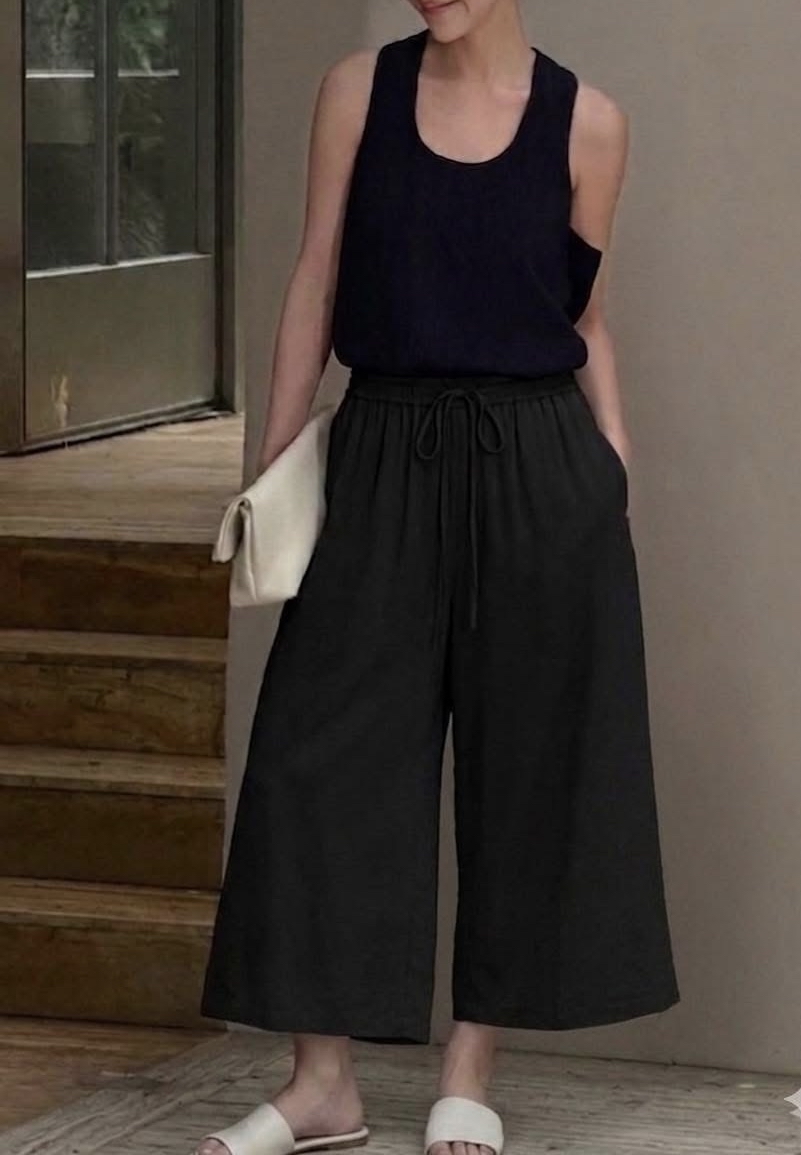深灰黑洗水絲闊腳褲