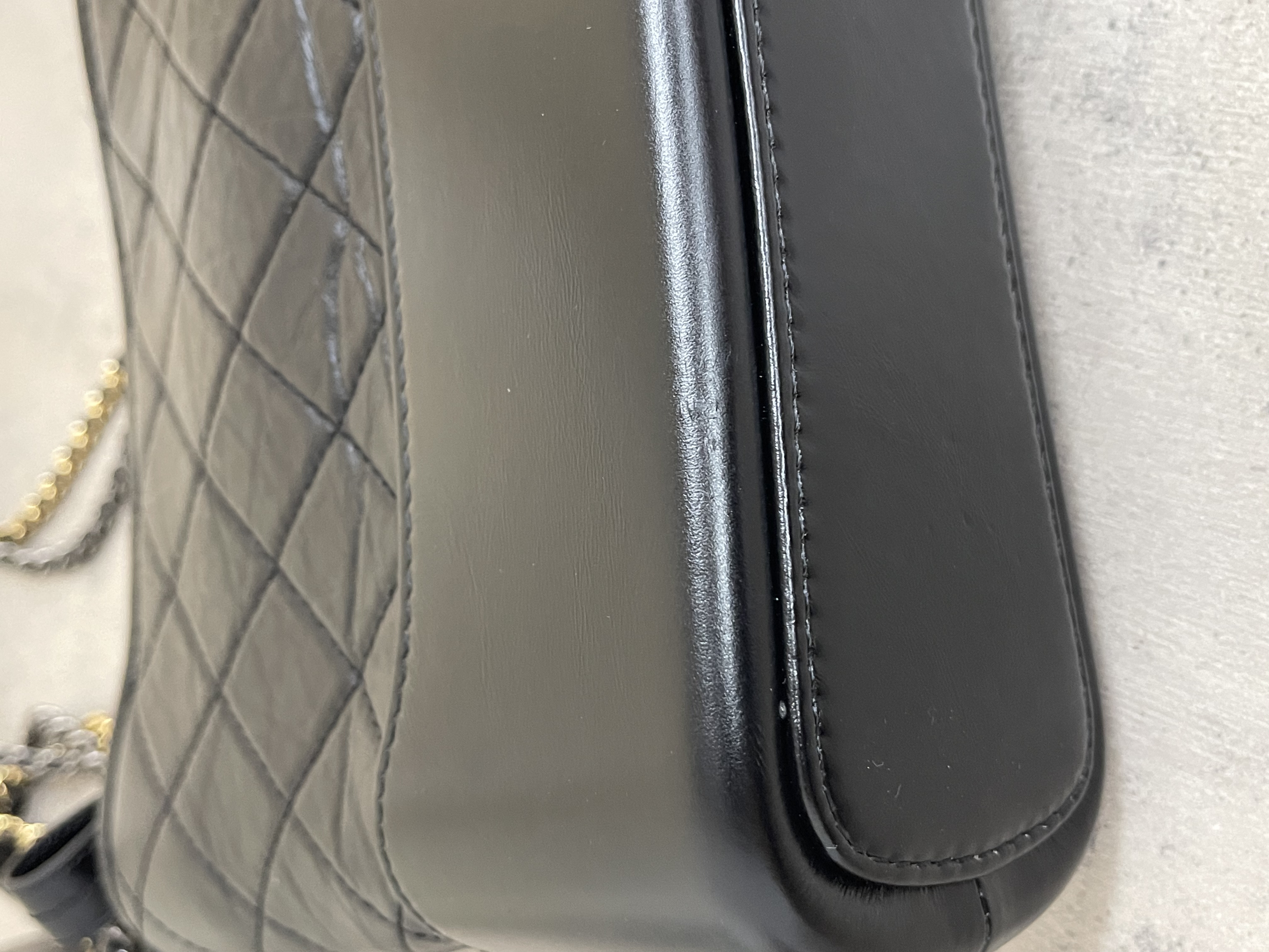 Pre-owned Chanel Hobo bag/ Product Code: 26012705