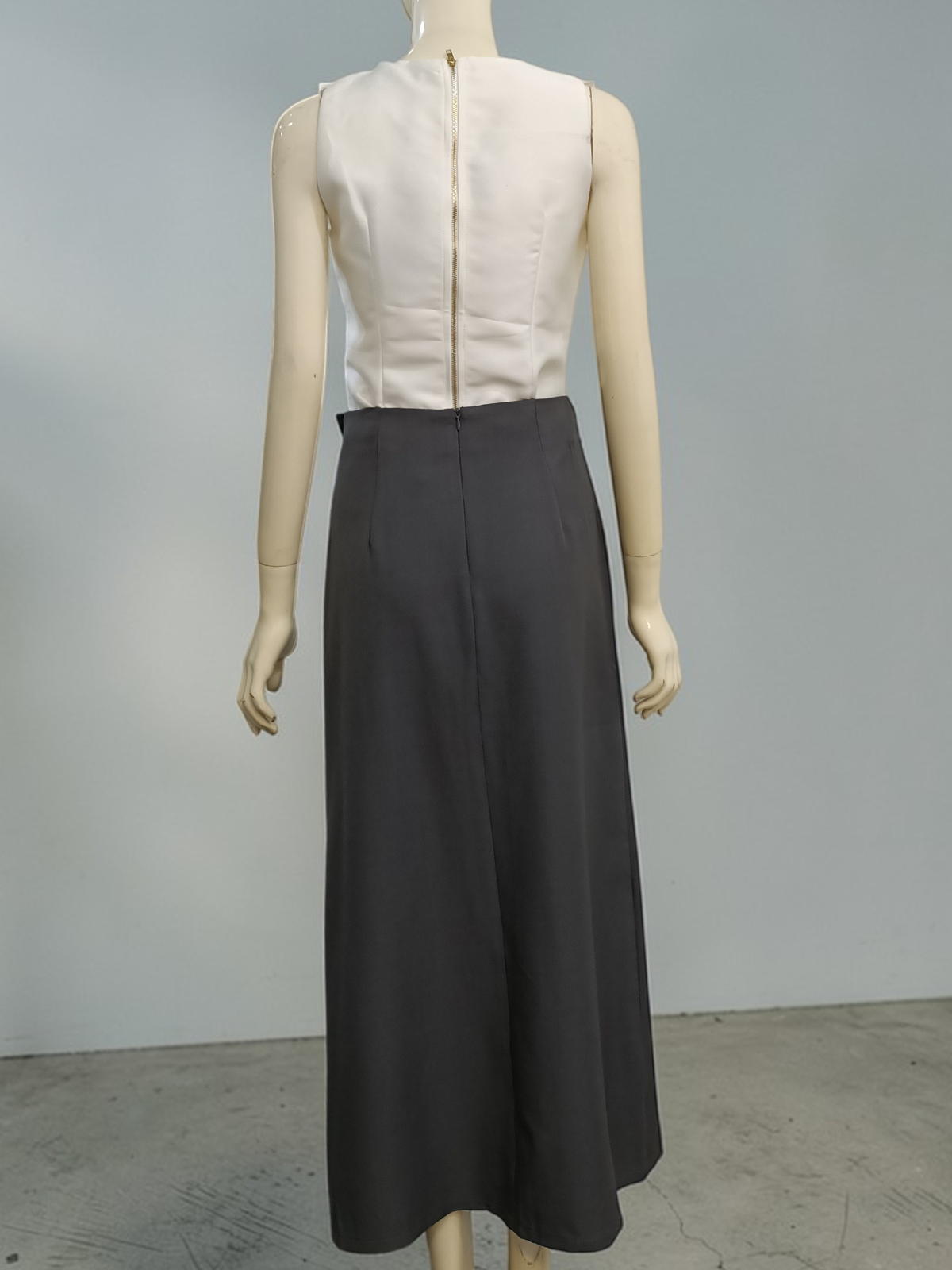 Urban Edge Midi Skirt M136