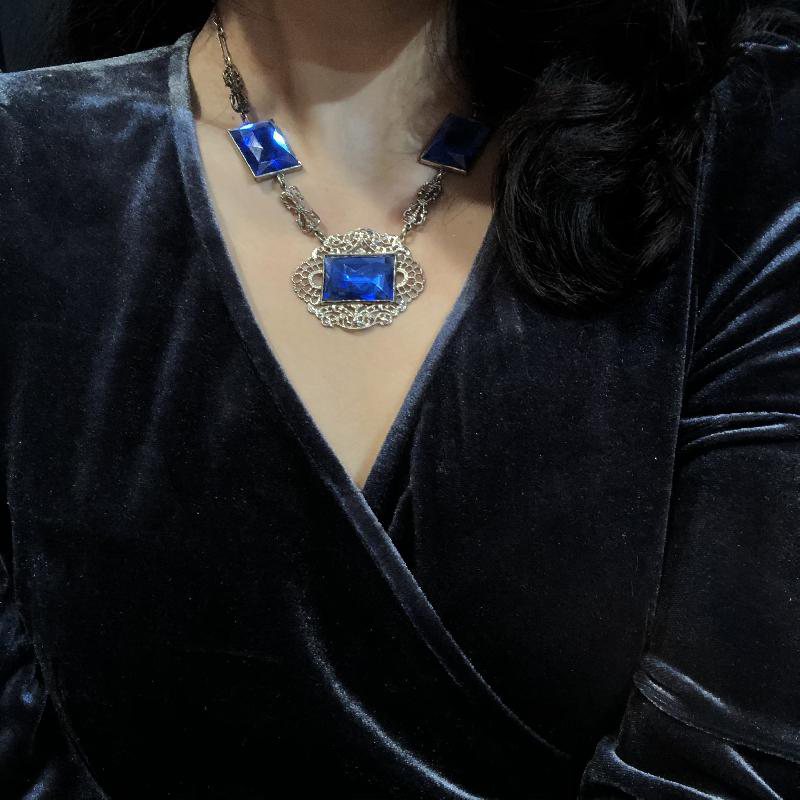 1920s-1940s Faceted Royal Blue Glass Art Deco Necklace (AC131)