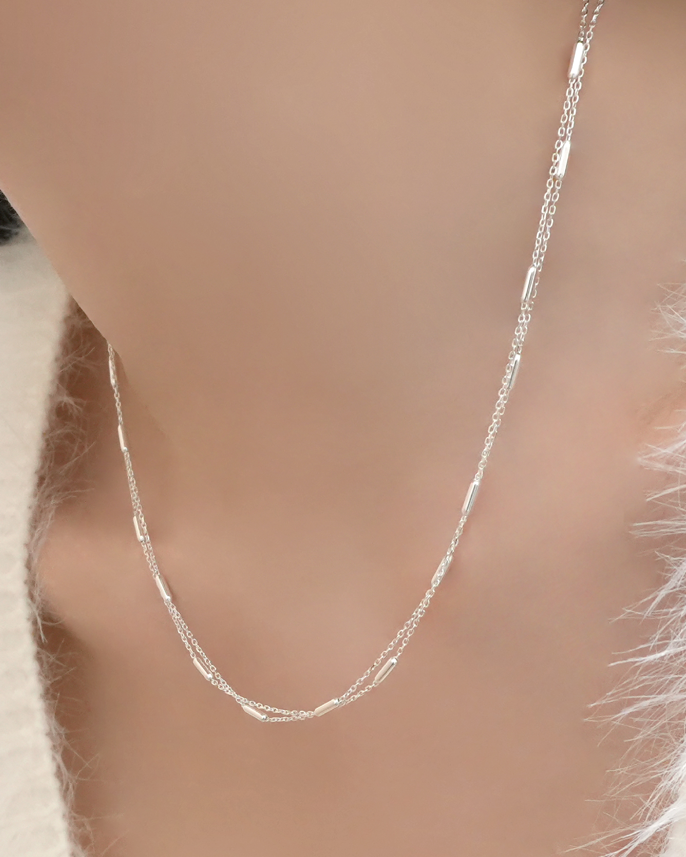 Chic Layered Bar Necklace
