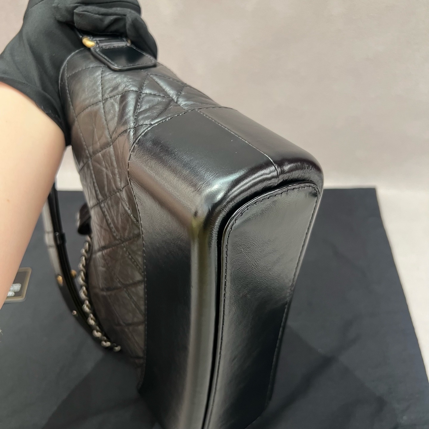 【預訂貨品】Chanel 20A黑金流浪包