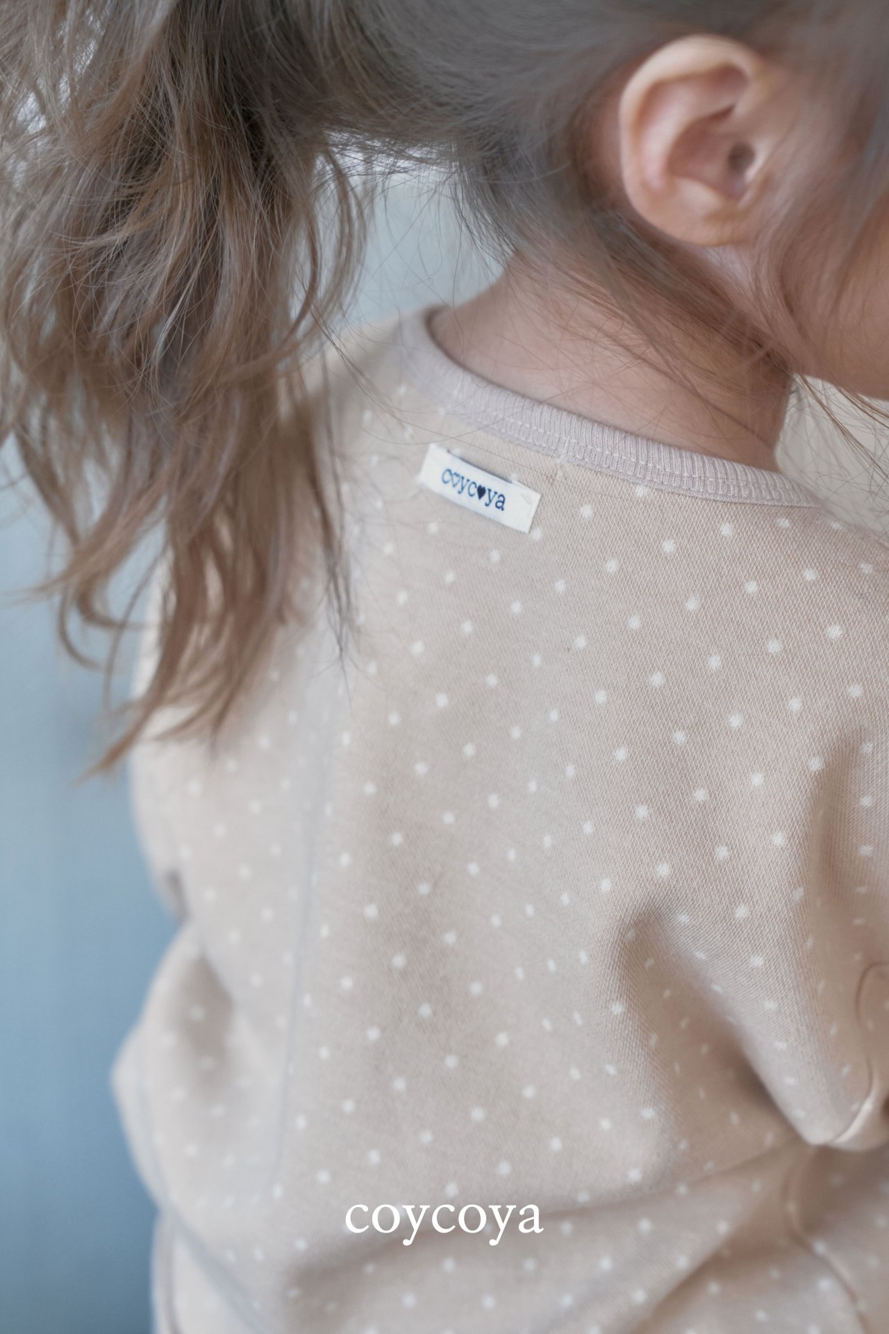 🌸預訂 韓國直送🌸🇰🇷COYCOYA兩色波點鈕扣短袖上衣