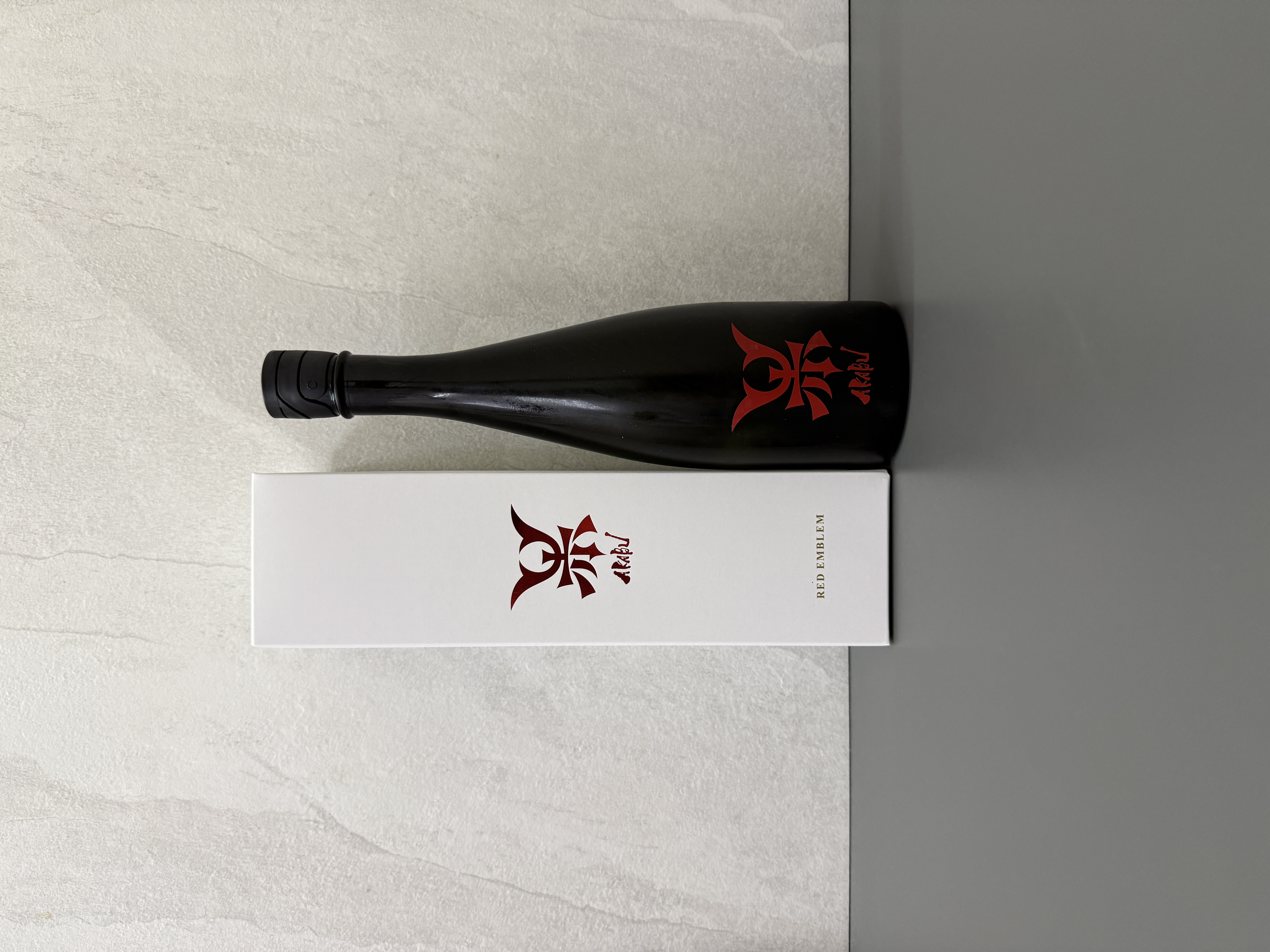 AKABU RED EMBLEM 純米大吟釀 720ml